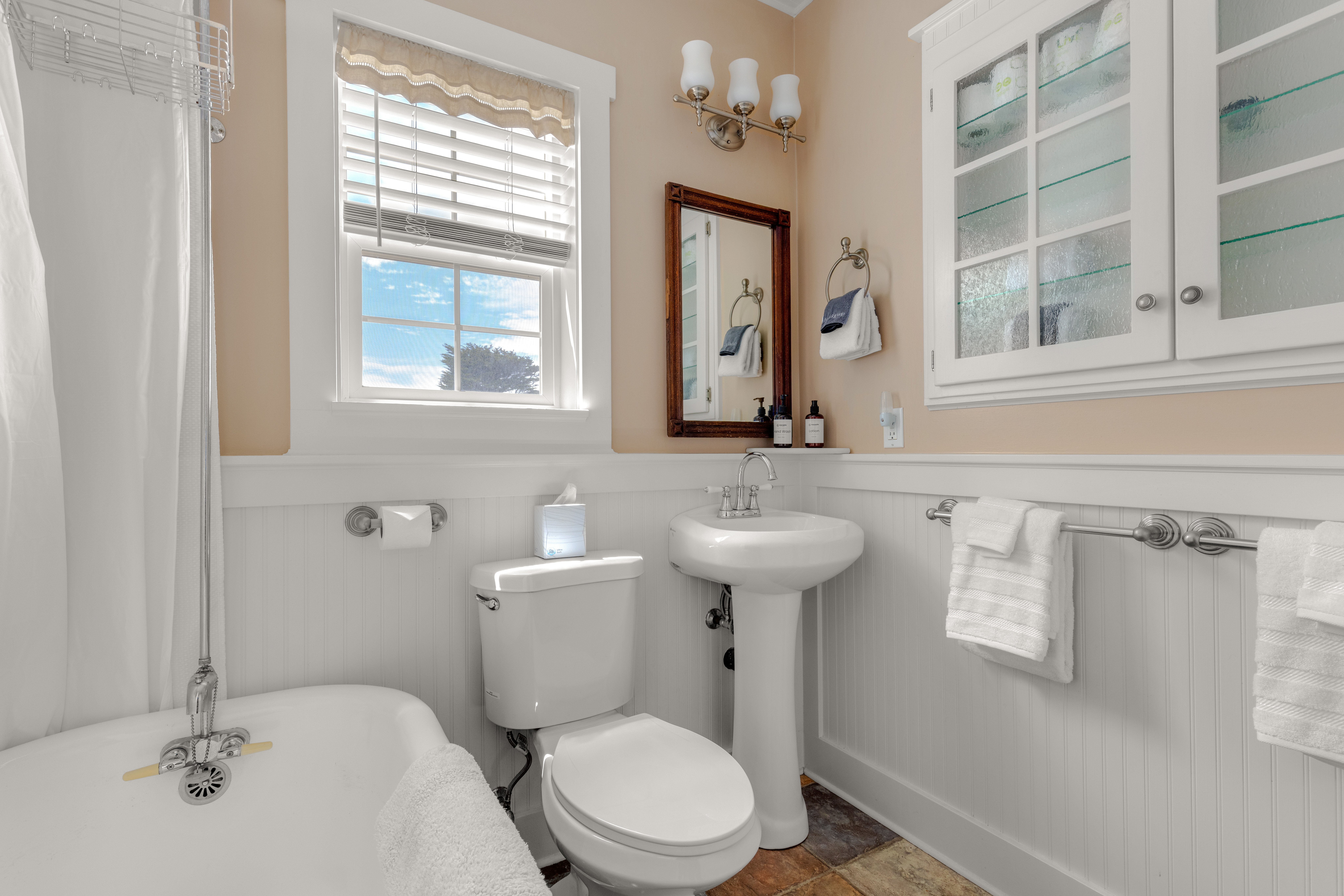 Bathroom 2