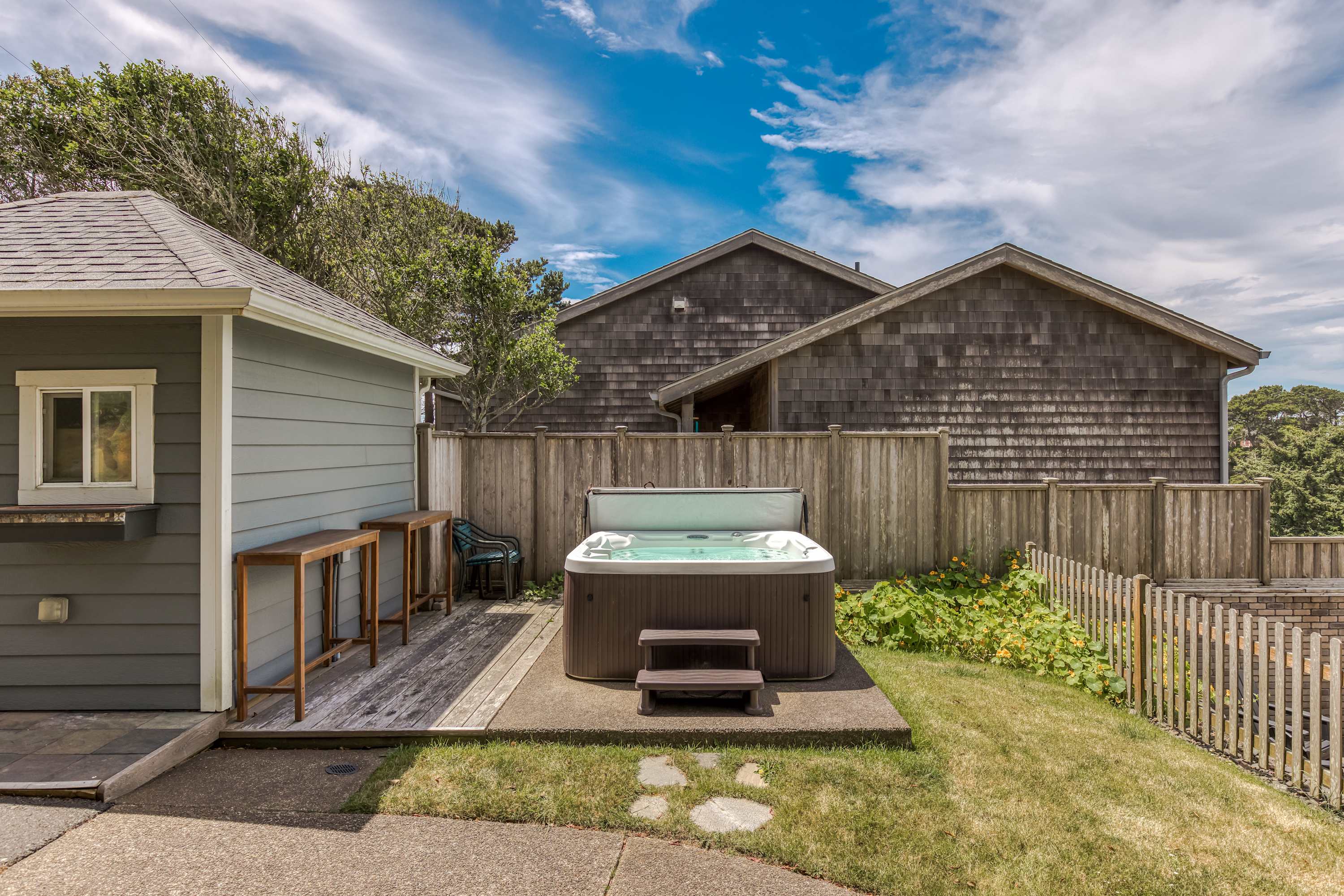 Castello Del Mare - Ocean views, Hot tub, Dogs OK, photo 34 of 41