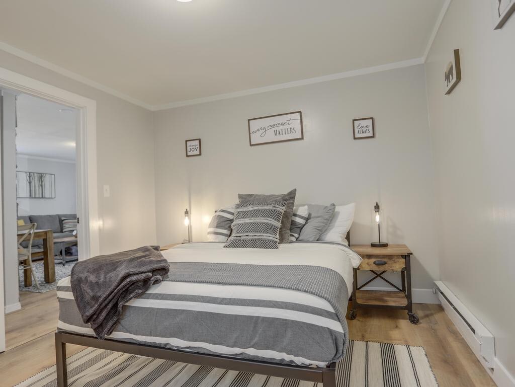 Cozy Basecamp Near Skiing, Pets - Mt Air 13 — photo 2