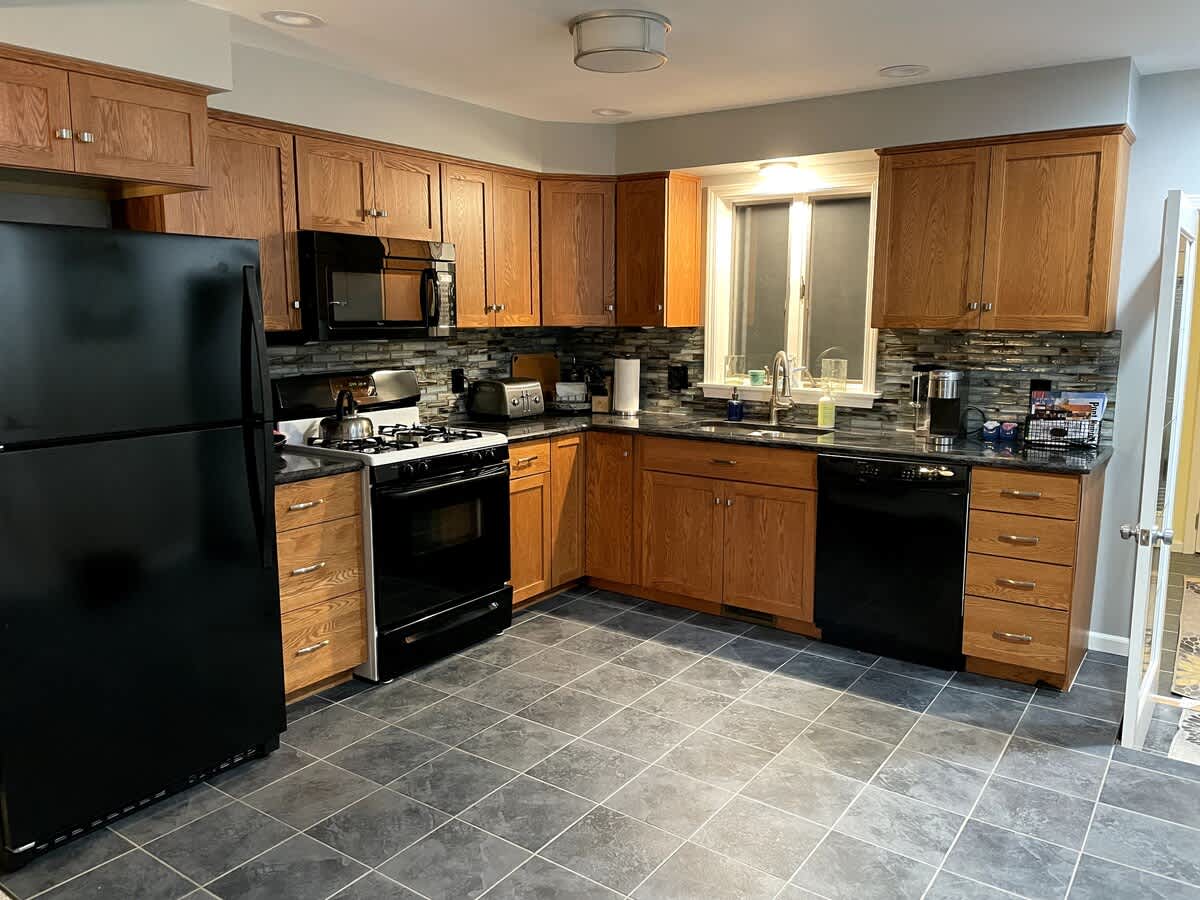 Lake Huron Beach House - Private Beach Access — photo 4