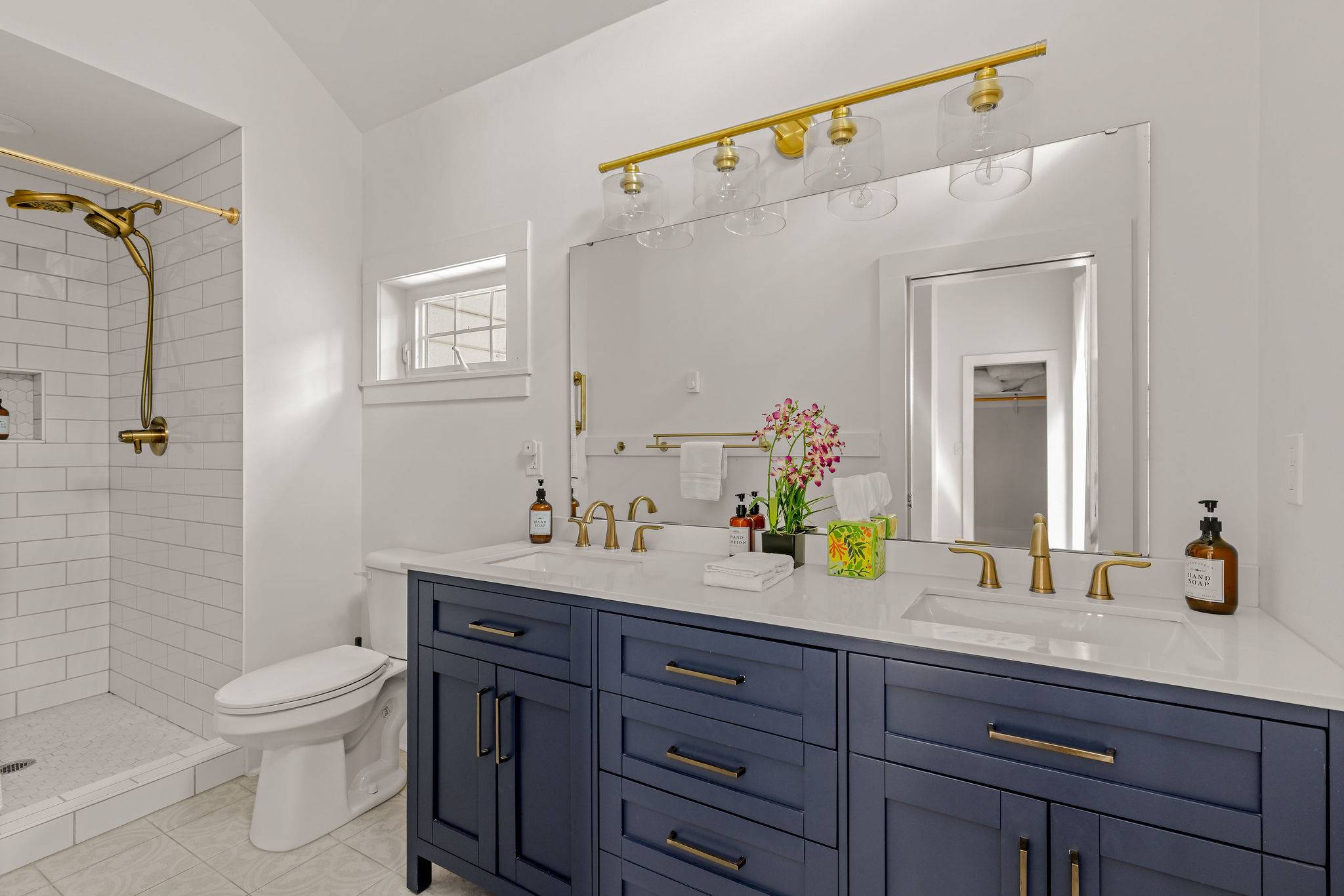 Full bathroom