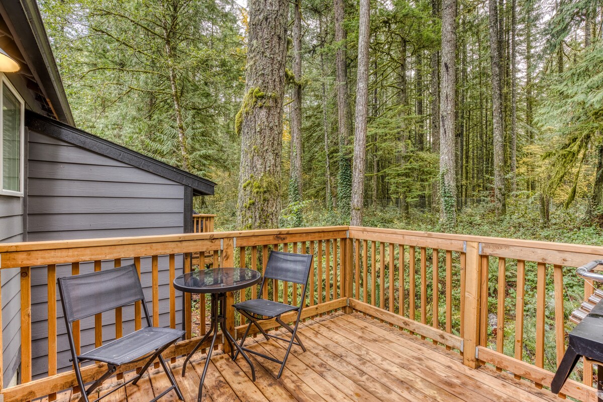 Pet-Friendly, Private BBQ Deck - Mt Air Unit 7 — photo 5