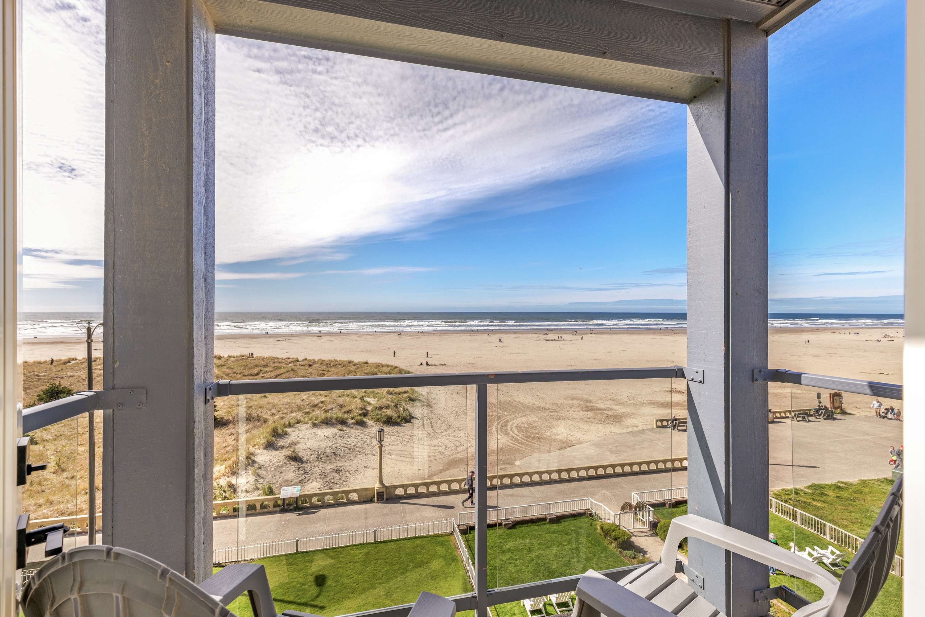 Breathtaking balcony views overlooking the beach and ocean—ideal for sunset drinks and peaceful mornings.