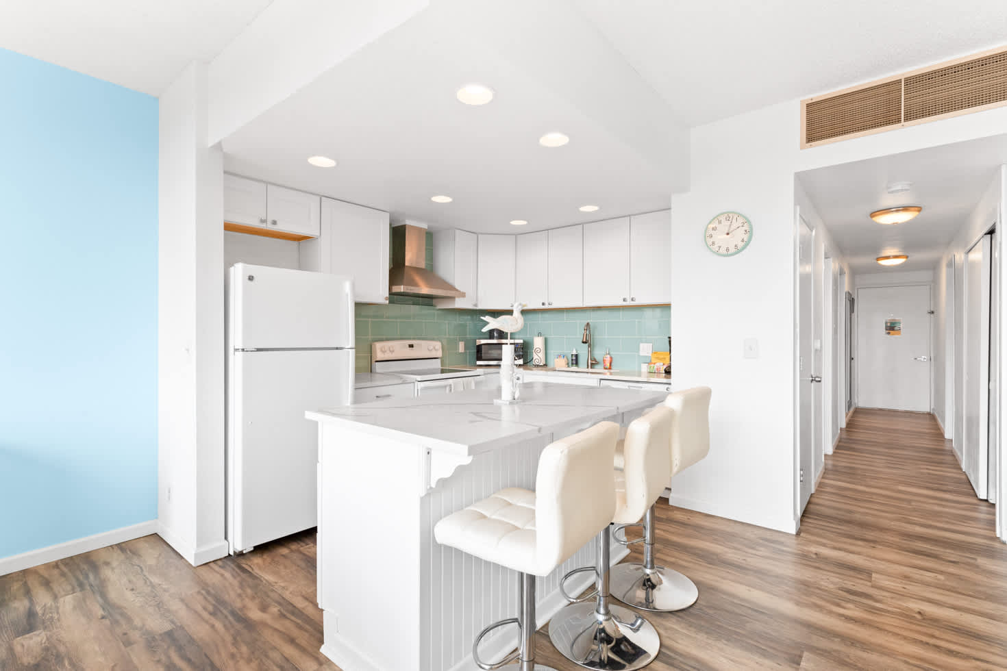 Sand & Sea (214) Turtle Cove - Condo on the Prom w Pool — photo 3