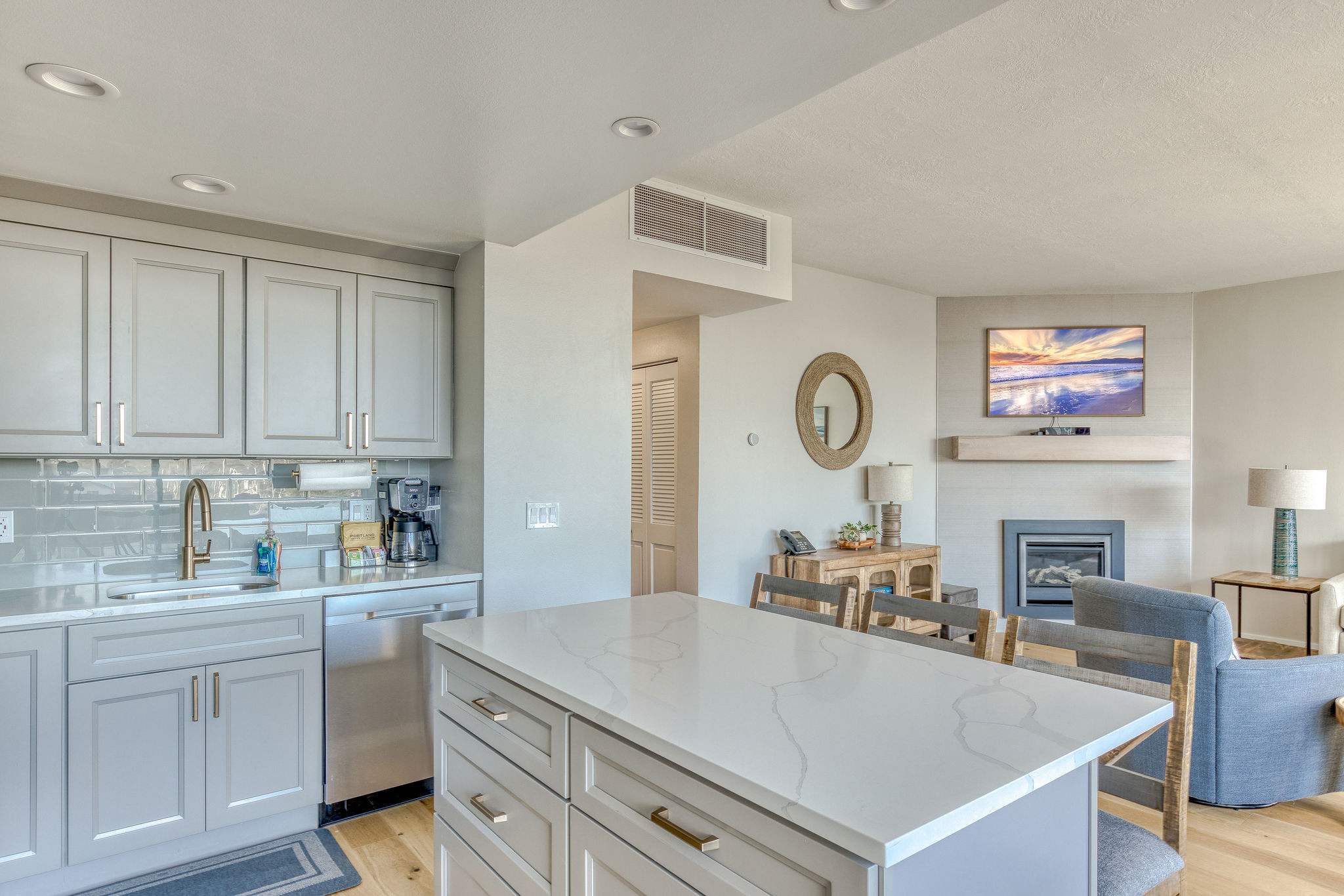 Sand & Sea (216) Ocean Mist - Beach View & Pool — photo 3