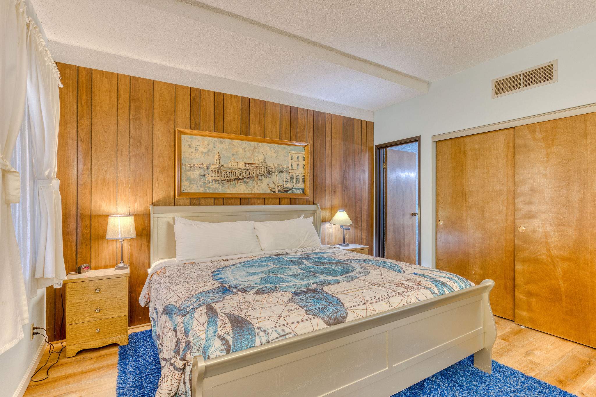 Sand & Sea (304) Retro Chic - Beachfront Retreat — photo 2