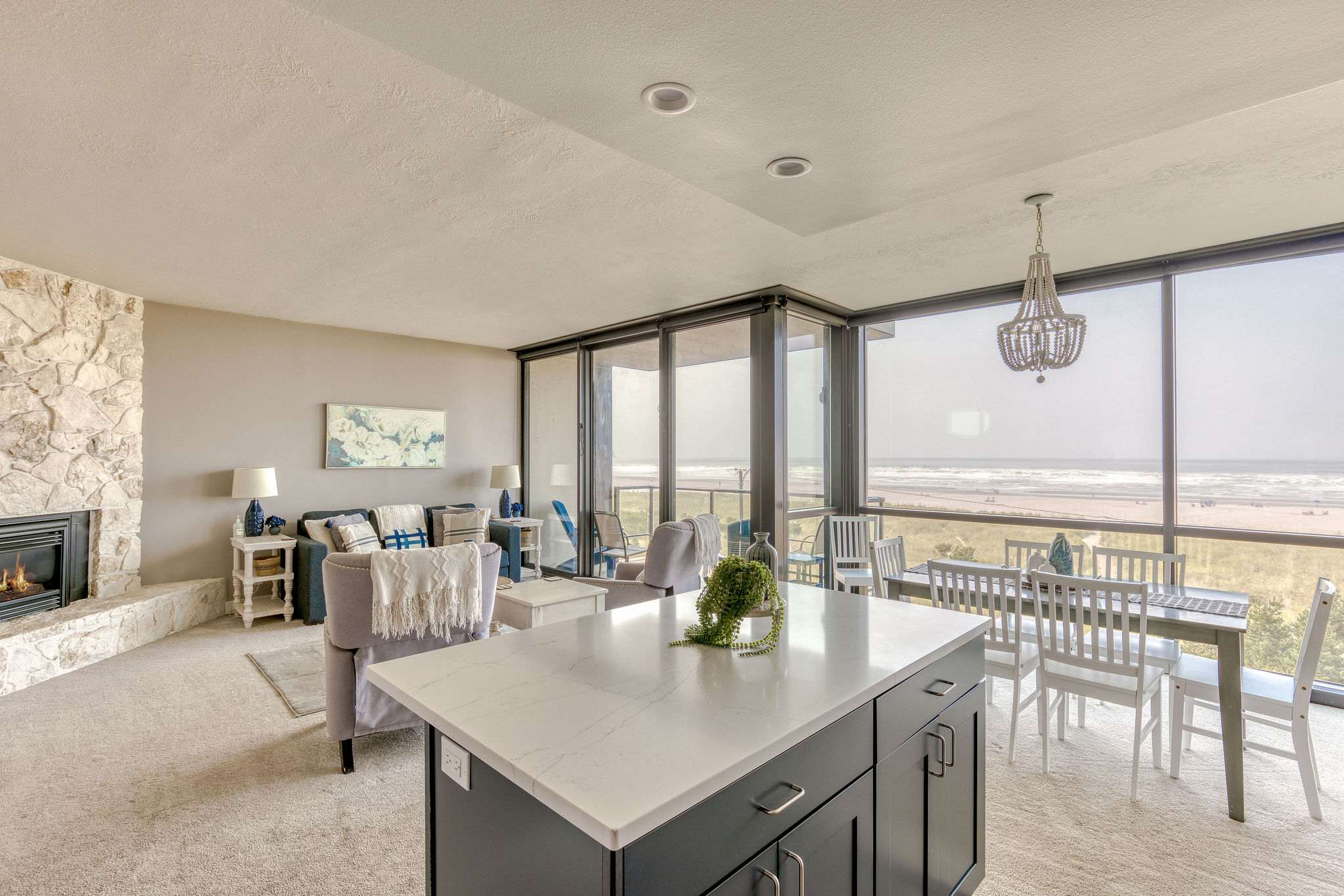 Sand & Sea (308) Just Enuf - Lux Beachfront Condo — photo 3