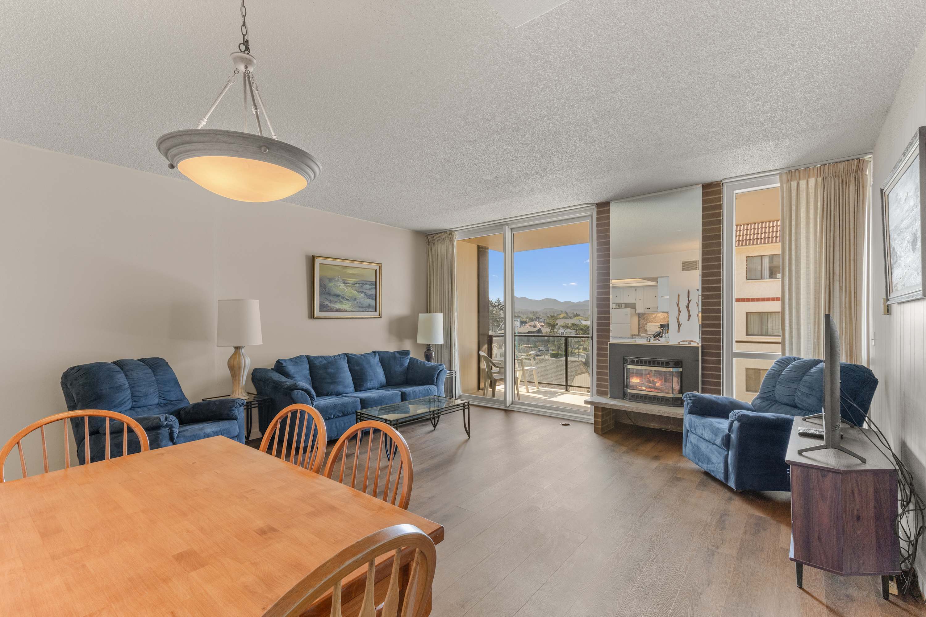 Sand & Sea (310) Driftwood - Oceanfront Pet Friendly — photo 1