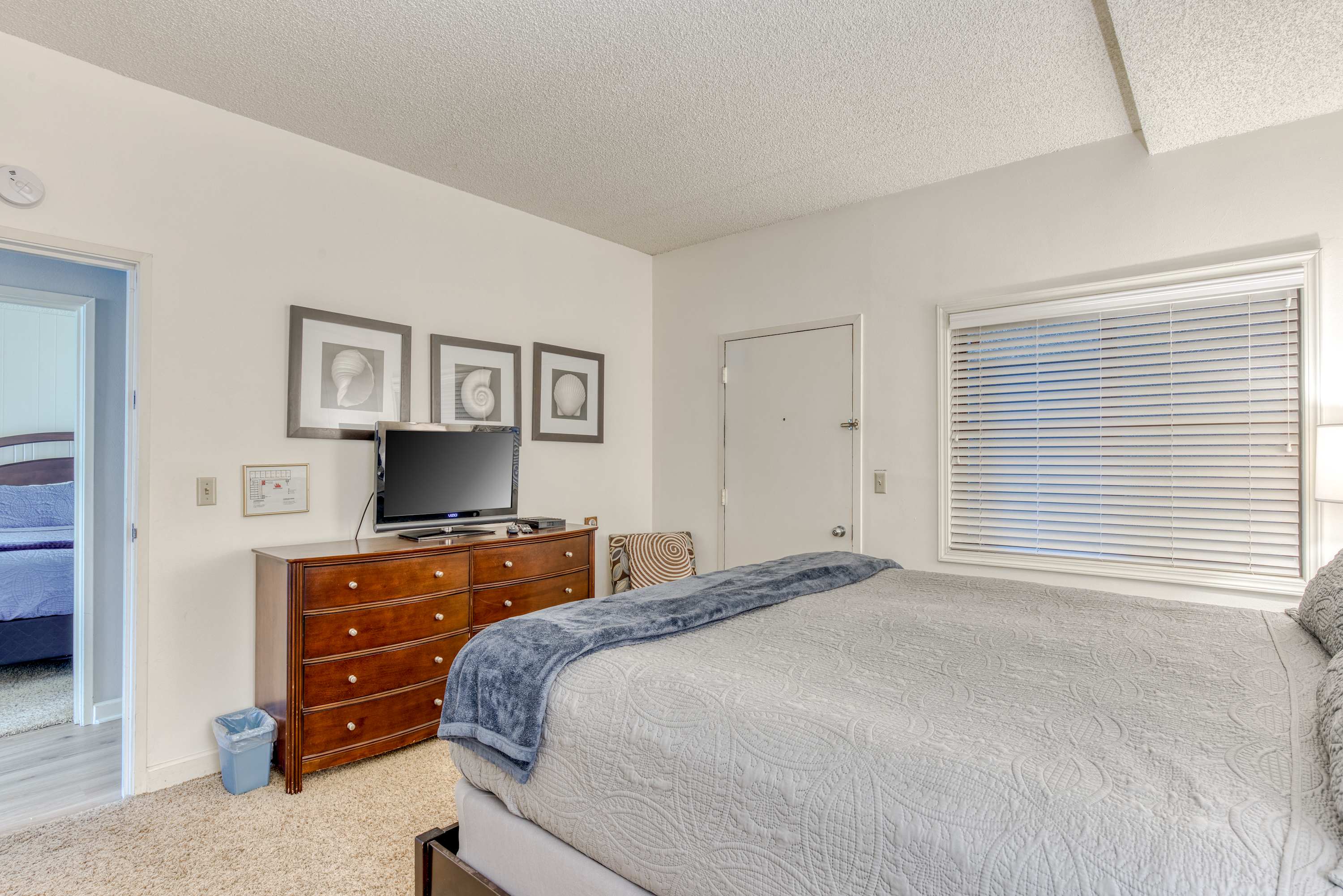 Sand & Sea (404) Wave Reflection - Oceanfront — photo 2