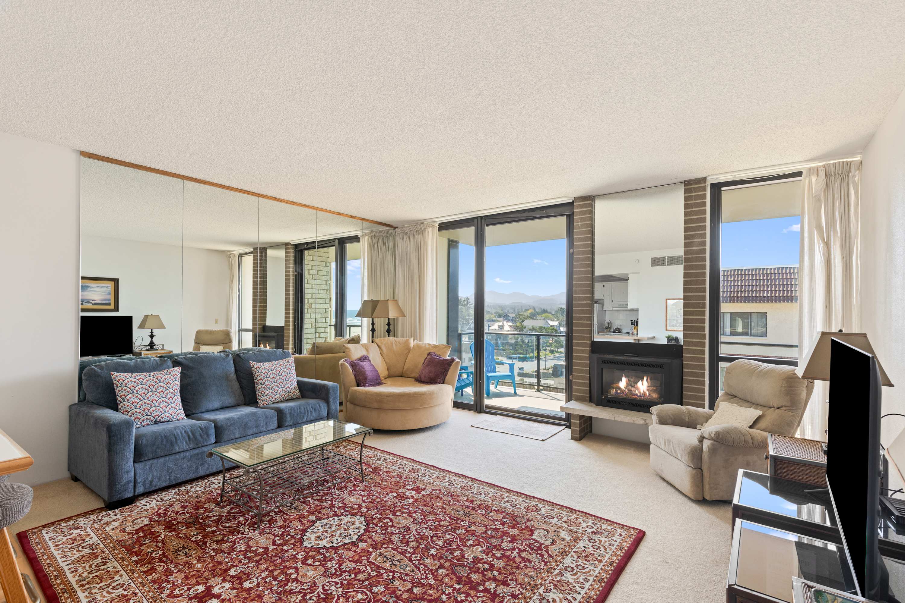 Sand & Sea (410) Seaside Escape: OceanFront w Pool & Sauna — photo 1