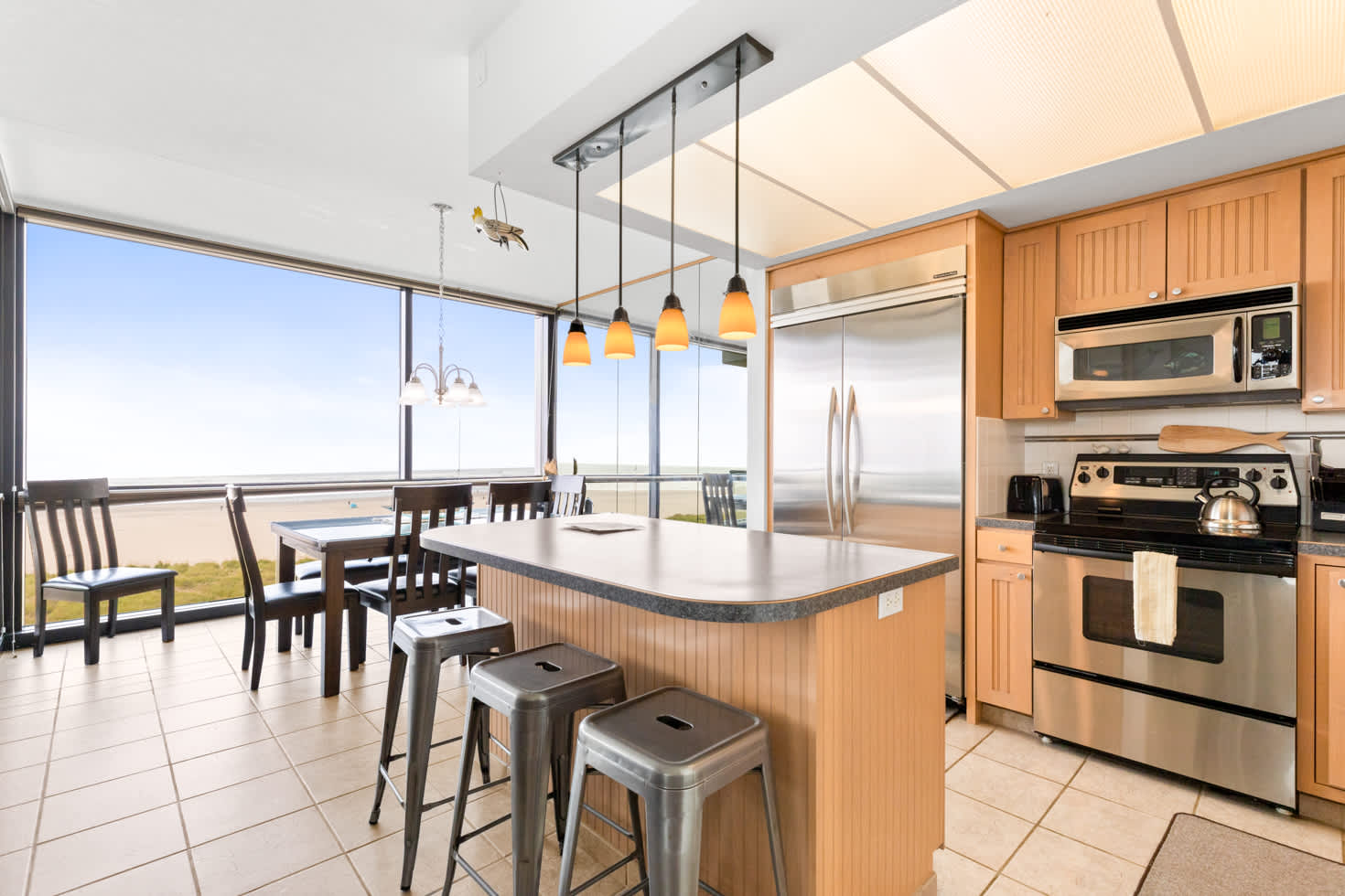 Sand & Sea (500) Maritime - Beachfront Views — photo 1