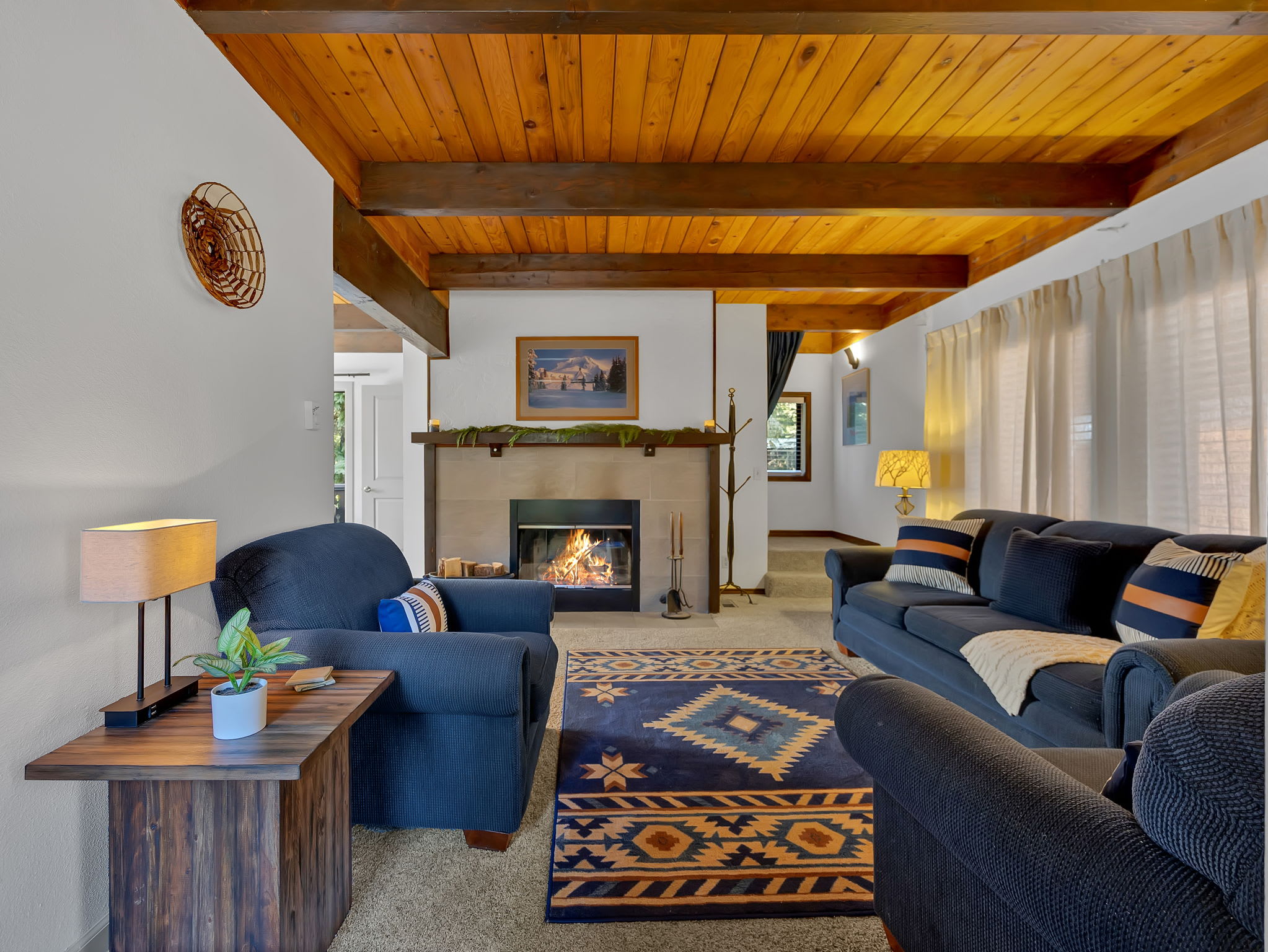 Snowflake Chalet - Charming Creekside Govy Retreat — photo 2