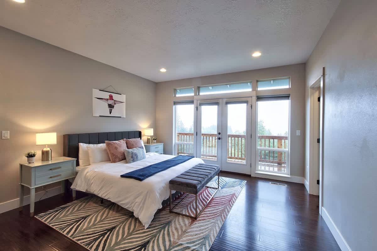 The Perch - Eola Hills Pet Friendly w Hot tub — photo 3