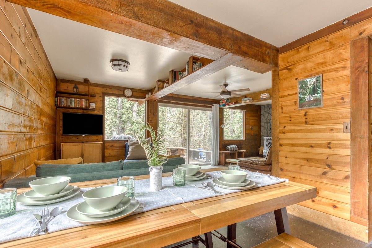 Thompson Cabin -  Salmon River Cabin & Fire Pit, photo 8 of 66