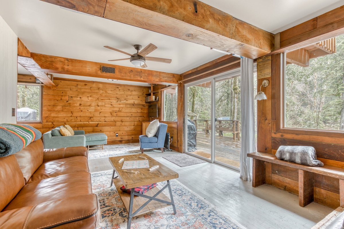Thompson Cabin -  Salmon River Cabin & Fire Pit, photo 9 of 66