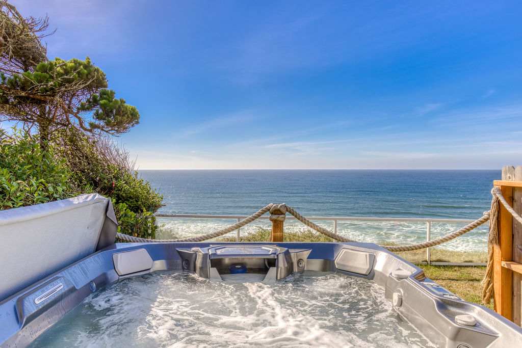Tranquil Edge Retreat - Truly Oceanfront Hot Tub  — photo 1