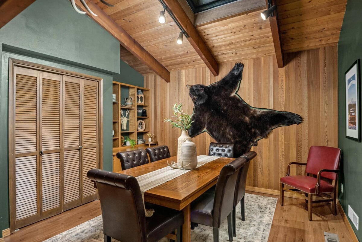  ZigZag Basecamp: Indoor Hot Tub, Forest Views, photo 9 of 38