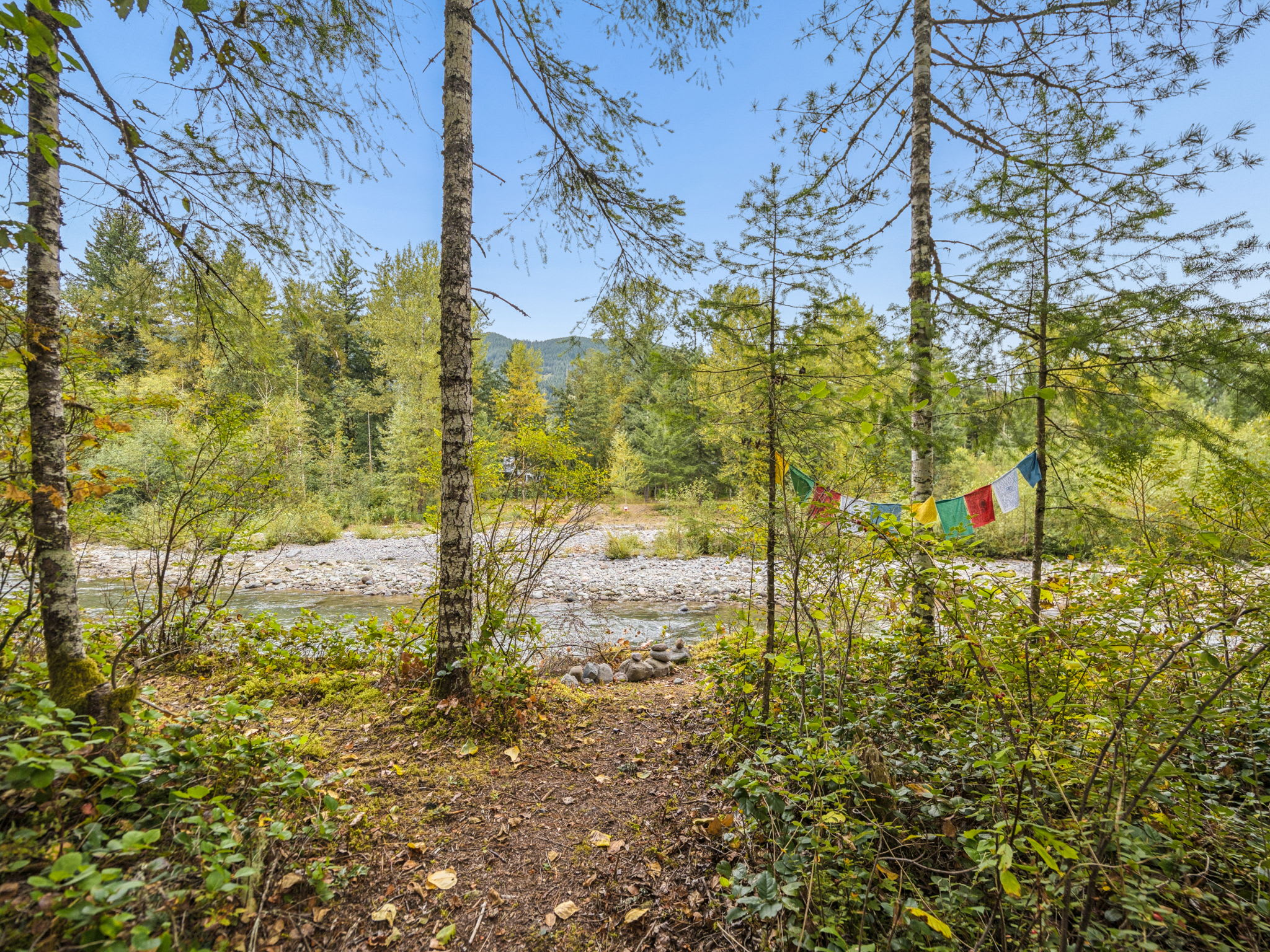 Riversong Retreat | Sandy River Front Cabin, photo 20 of 46