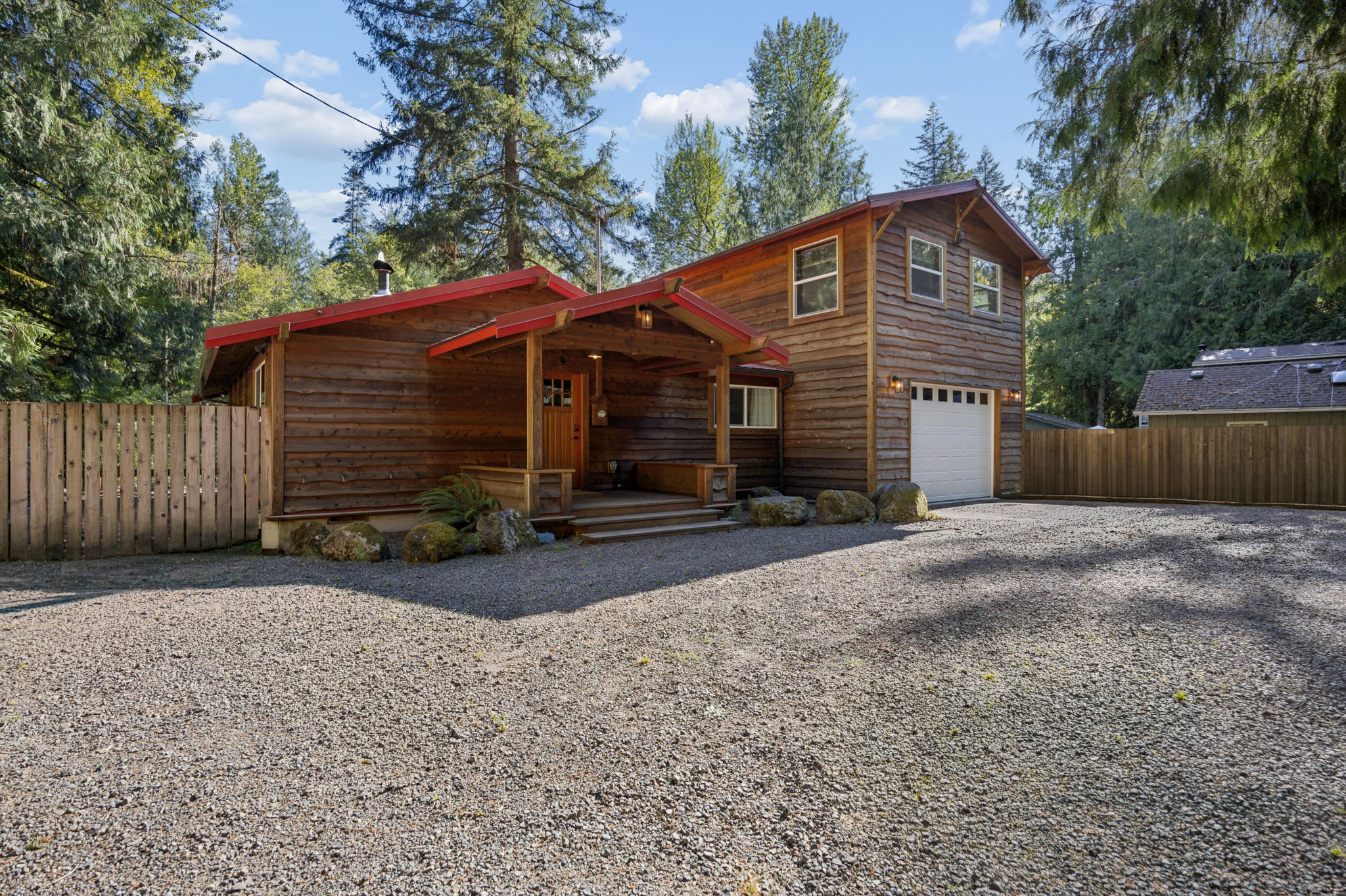 Howard's Hideaway Riverfront Pet Friendly Cabin , photo 73 of 76