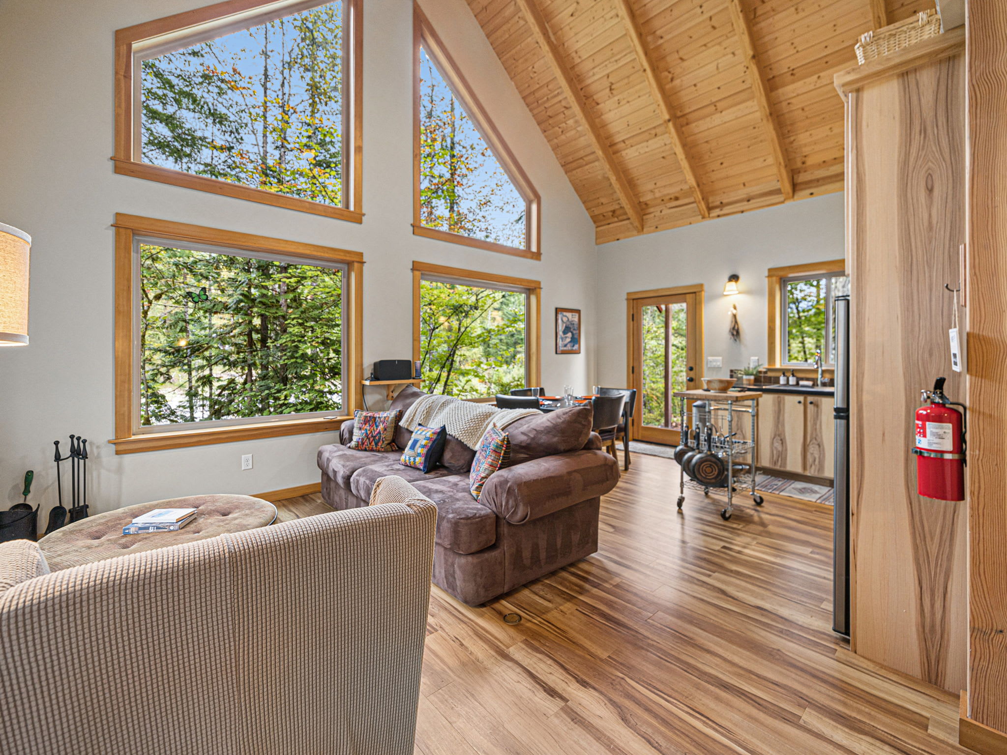Riversong Retreat | Sandy River Front Cabin, photo 7 of 46