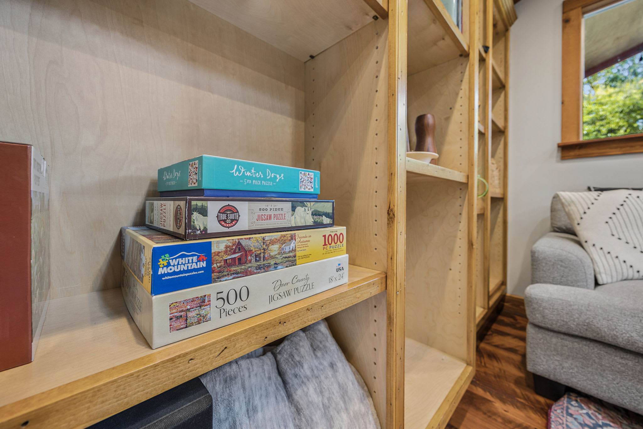 Howard's Hideaway Riverfront Pet Friendly Cabin , photo 12 of 76