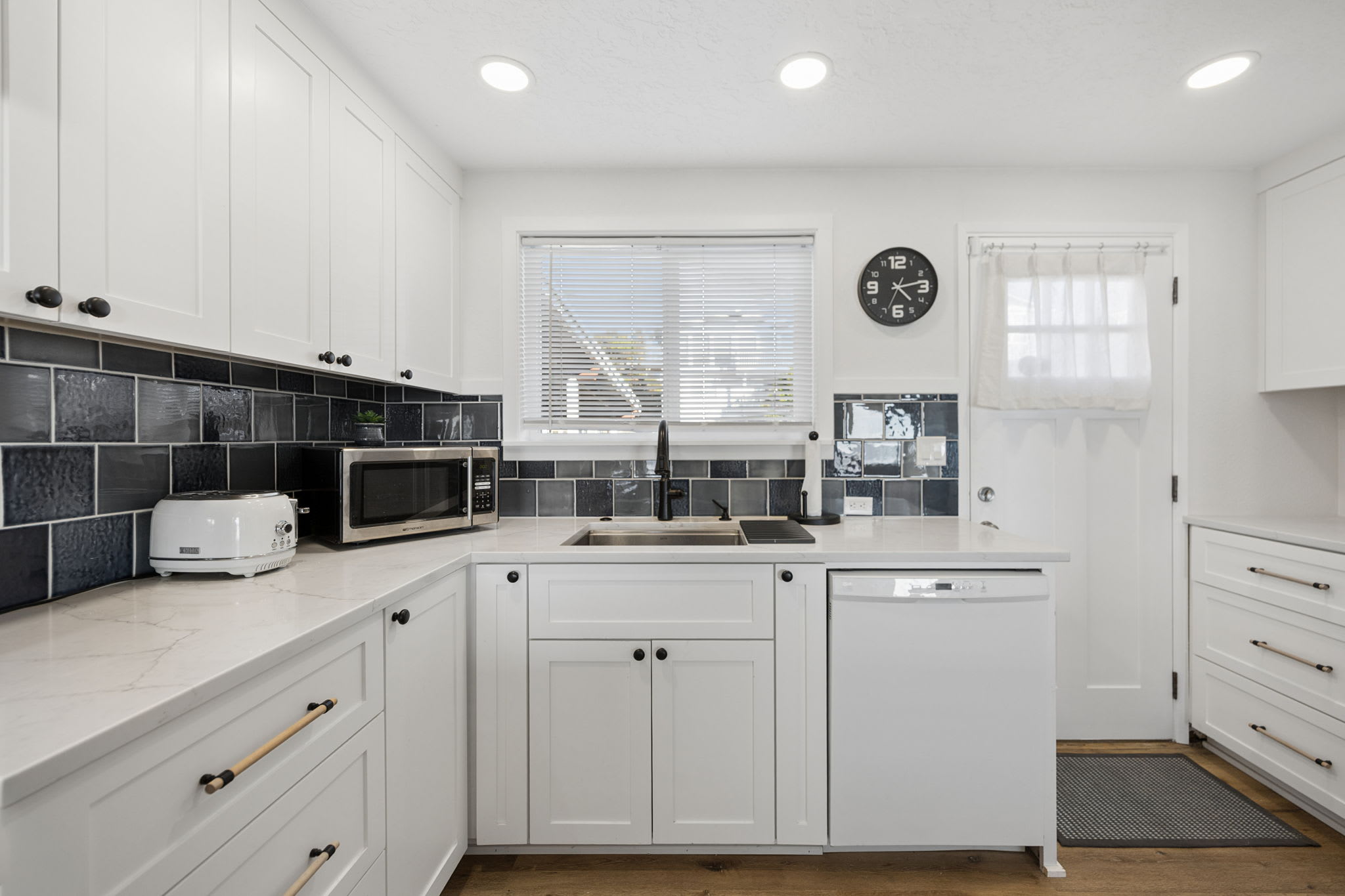 Open Kitchen