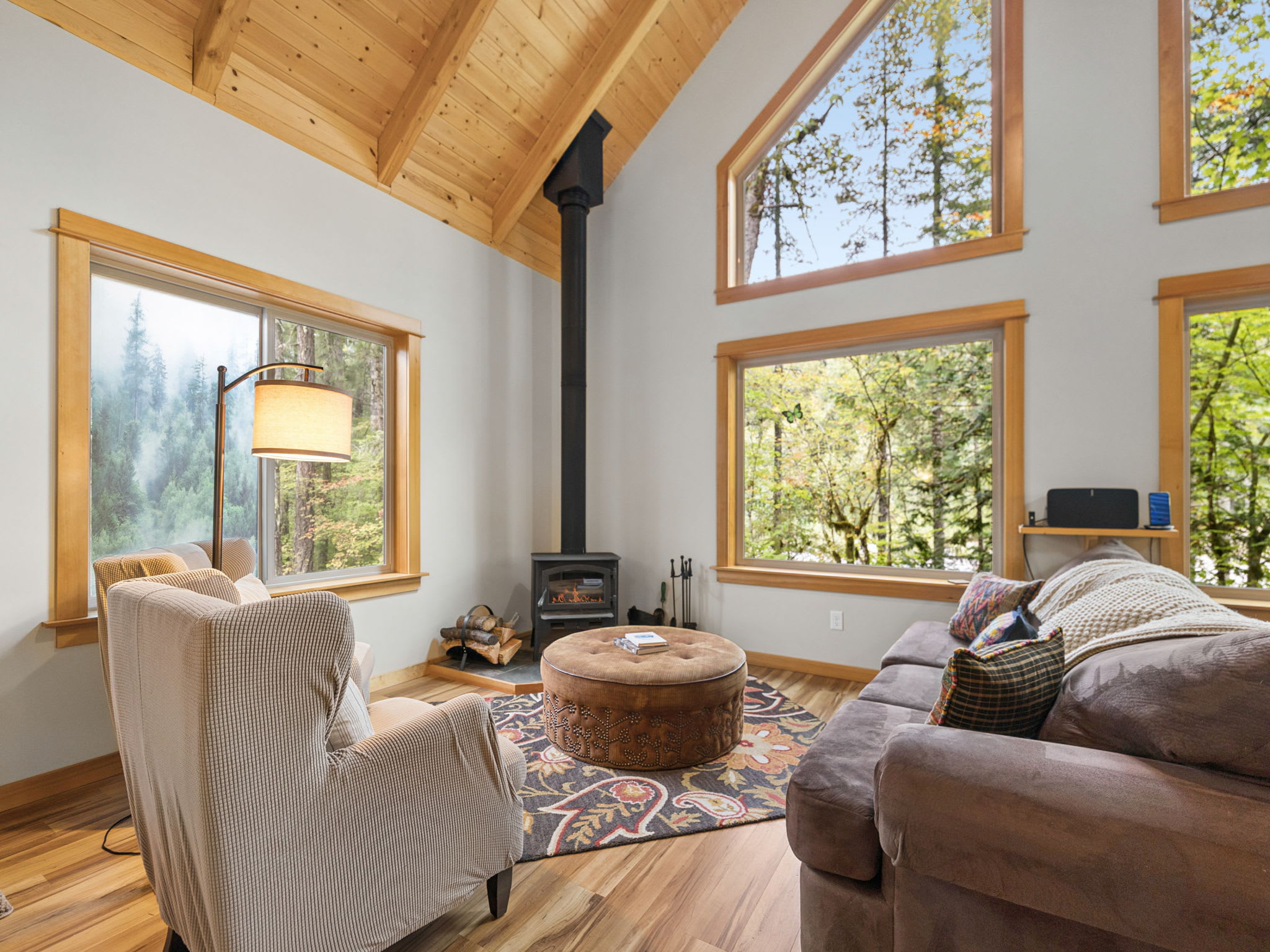 Riversong Retreat | Sandy River Front Cabin, photo 8 of 46
