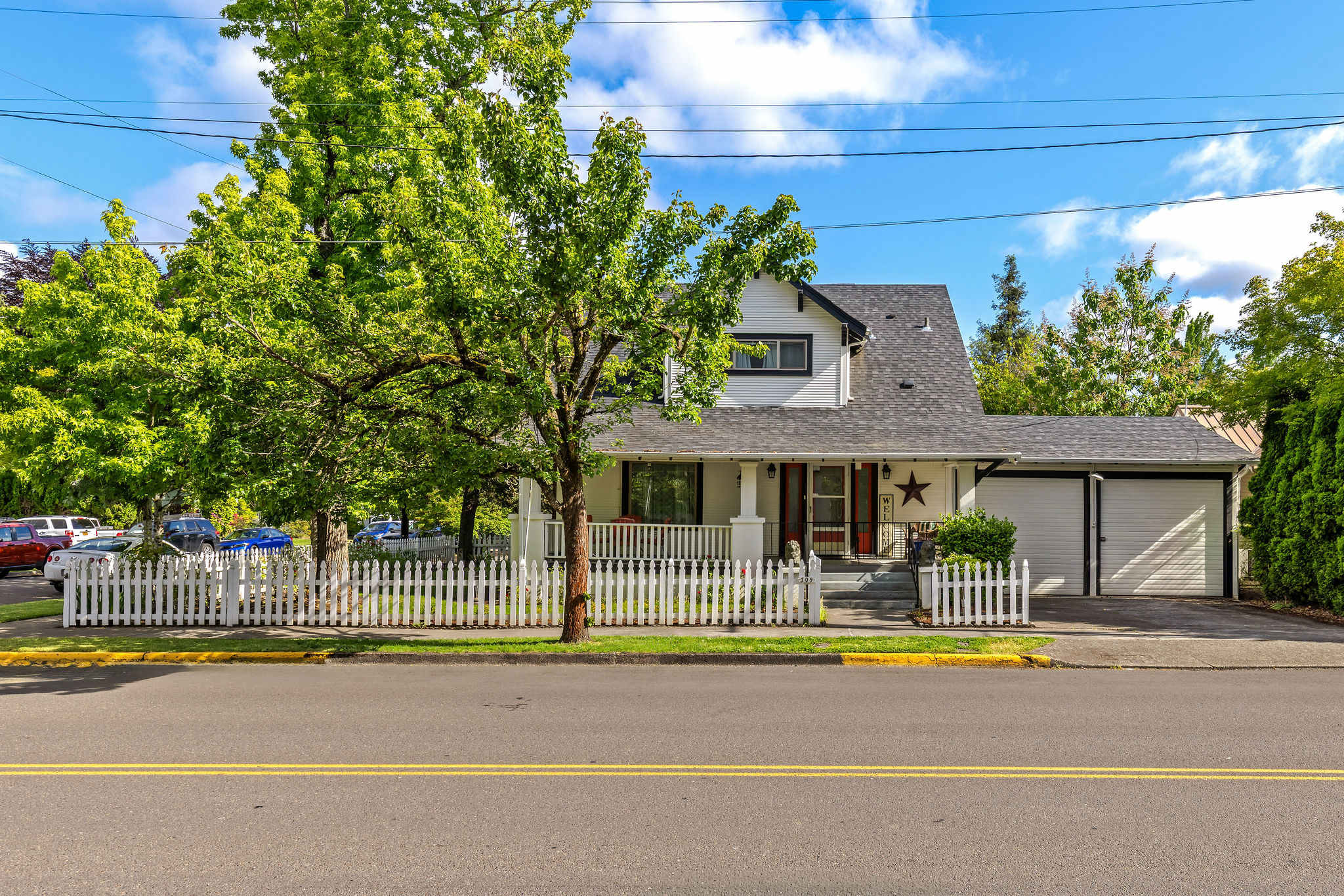 5th St Bungalow - Historic Charm Near 3rd St, photo 43 of 49