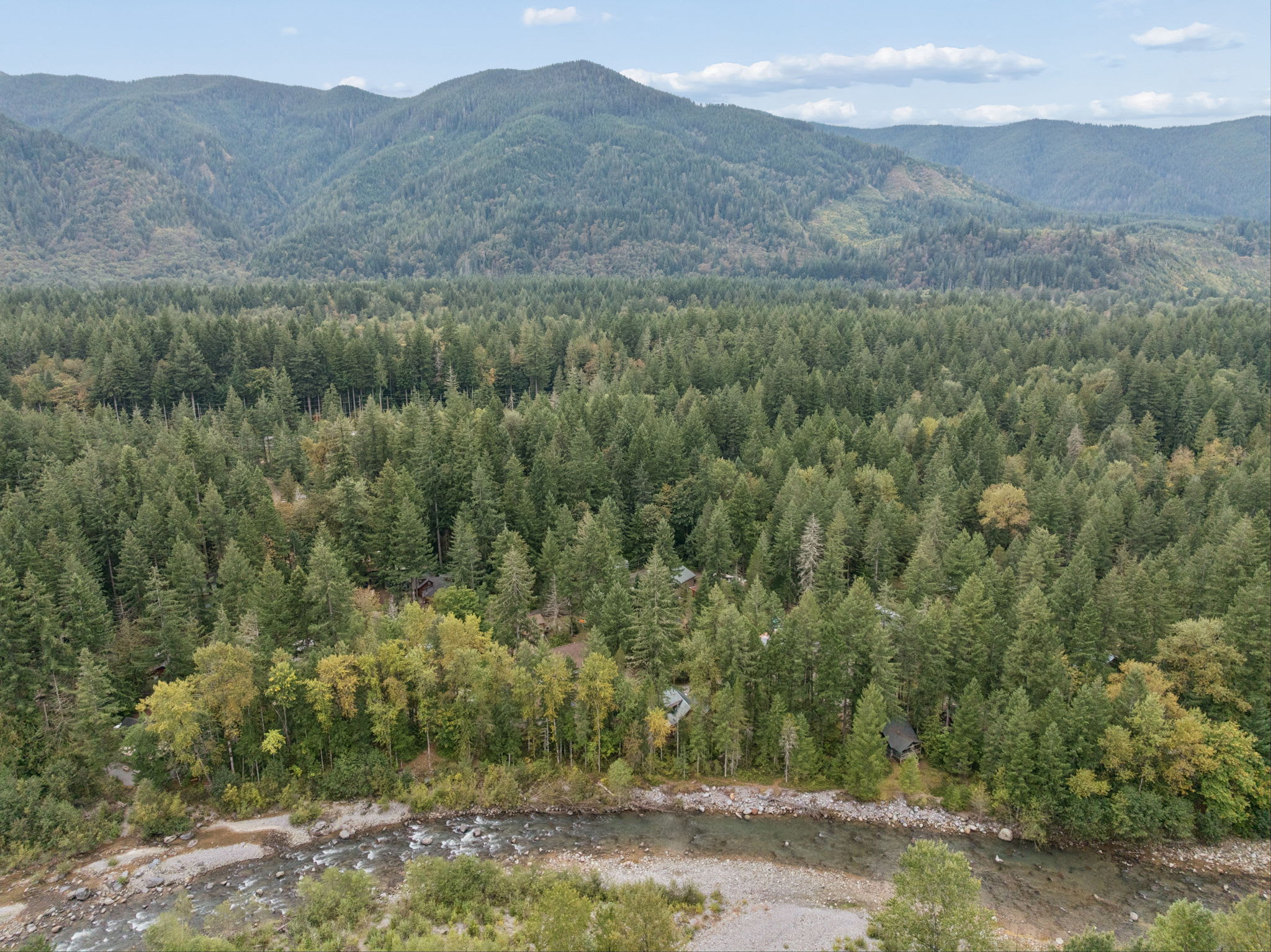 Riversong Retreat | Sandy River Front Cabin, photo 41 of 46