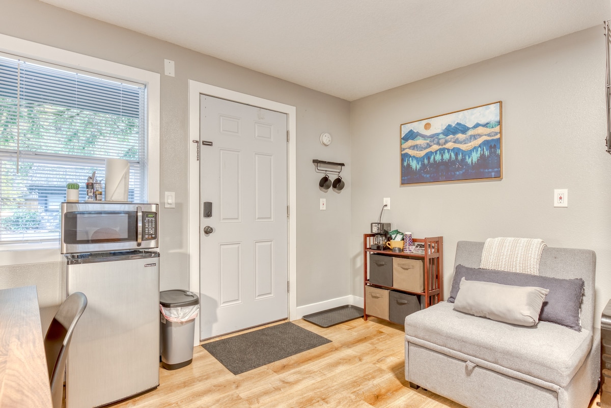 Alpine Rustic Modern Studio - Mt Air Unit 8, photo 9 of 52