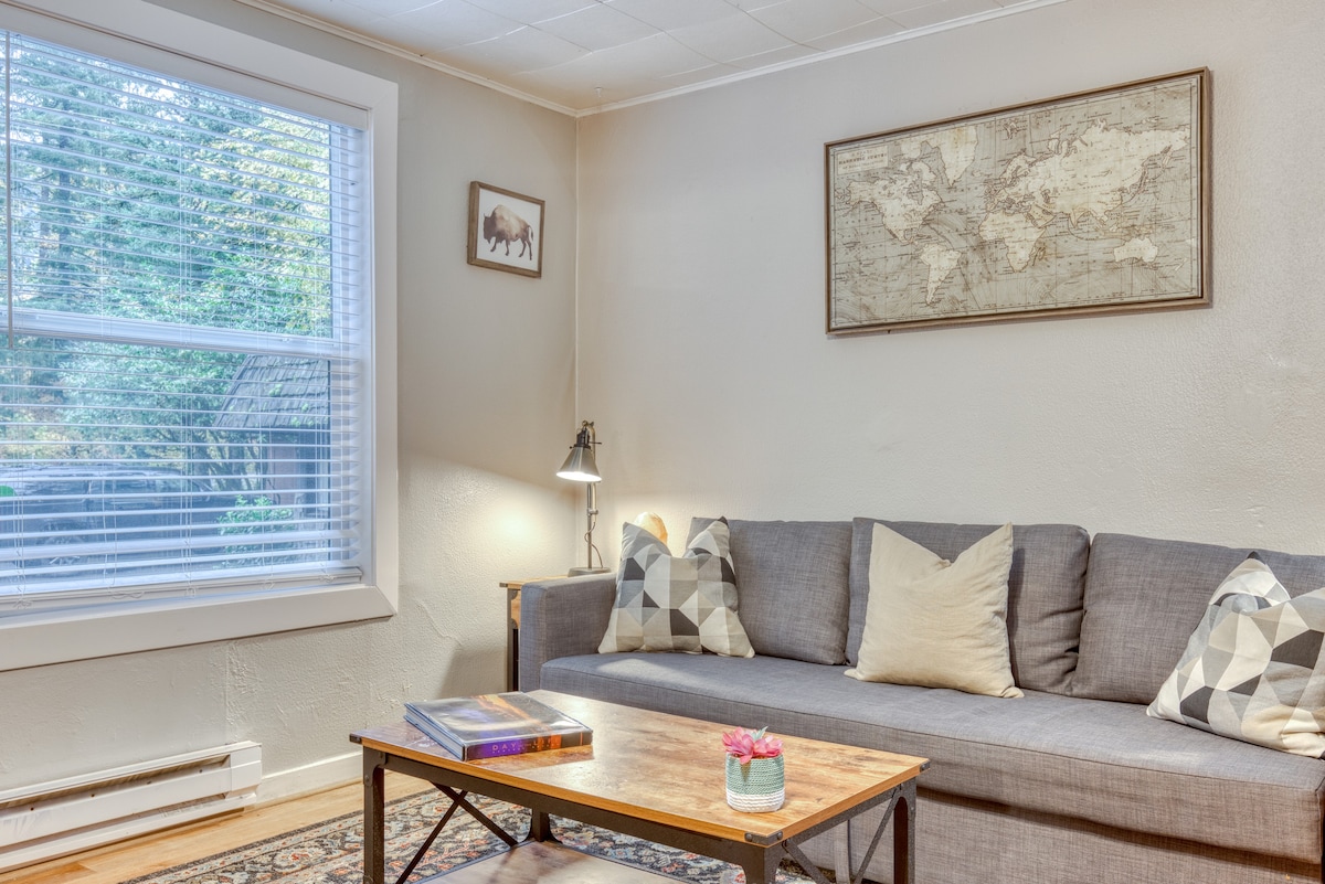Modern Conveniences, Rustic Charm - Mt Air Unit 12, photo 12 of 53