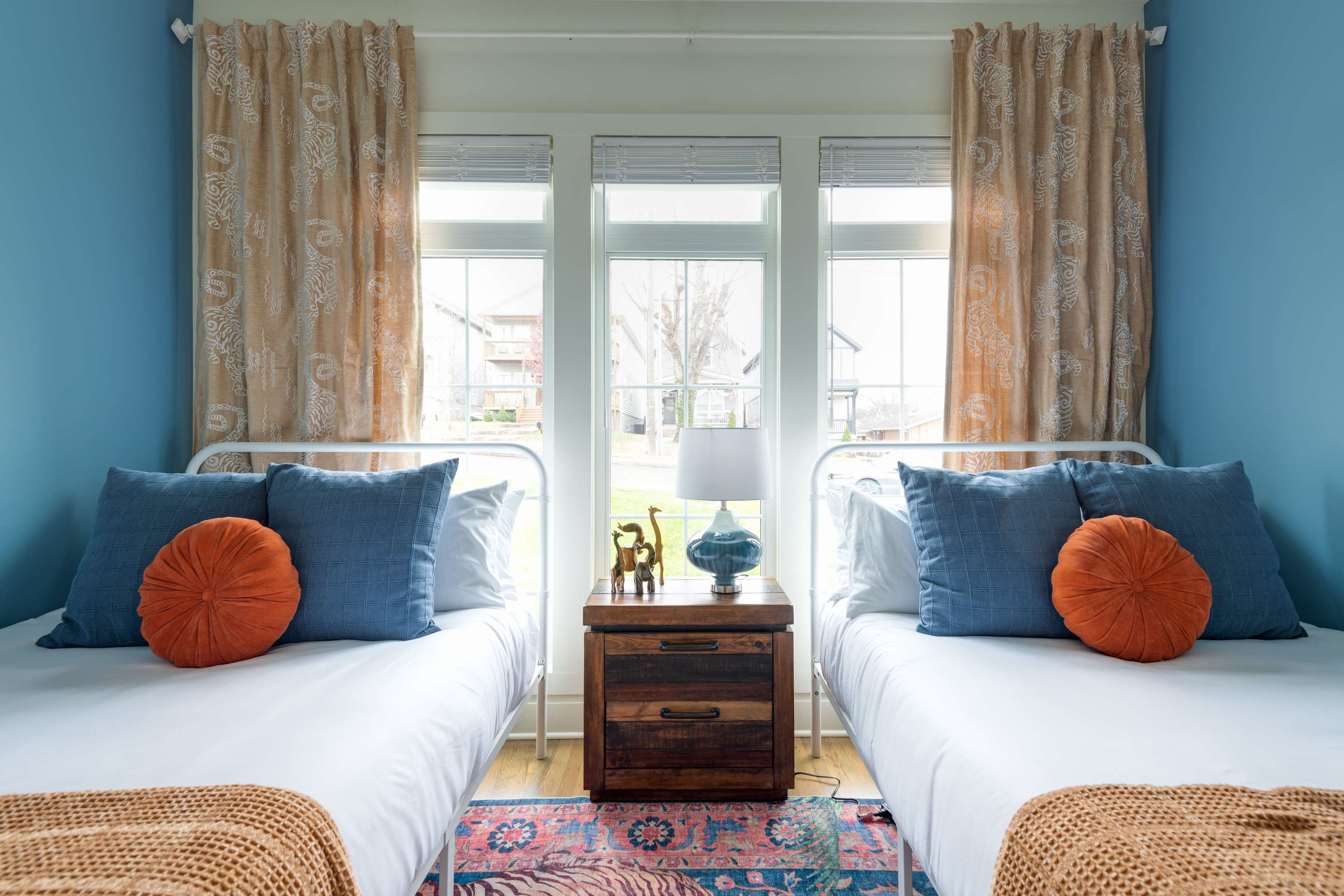 Queen Bedroom