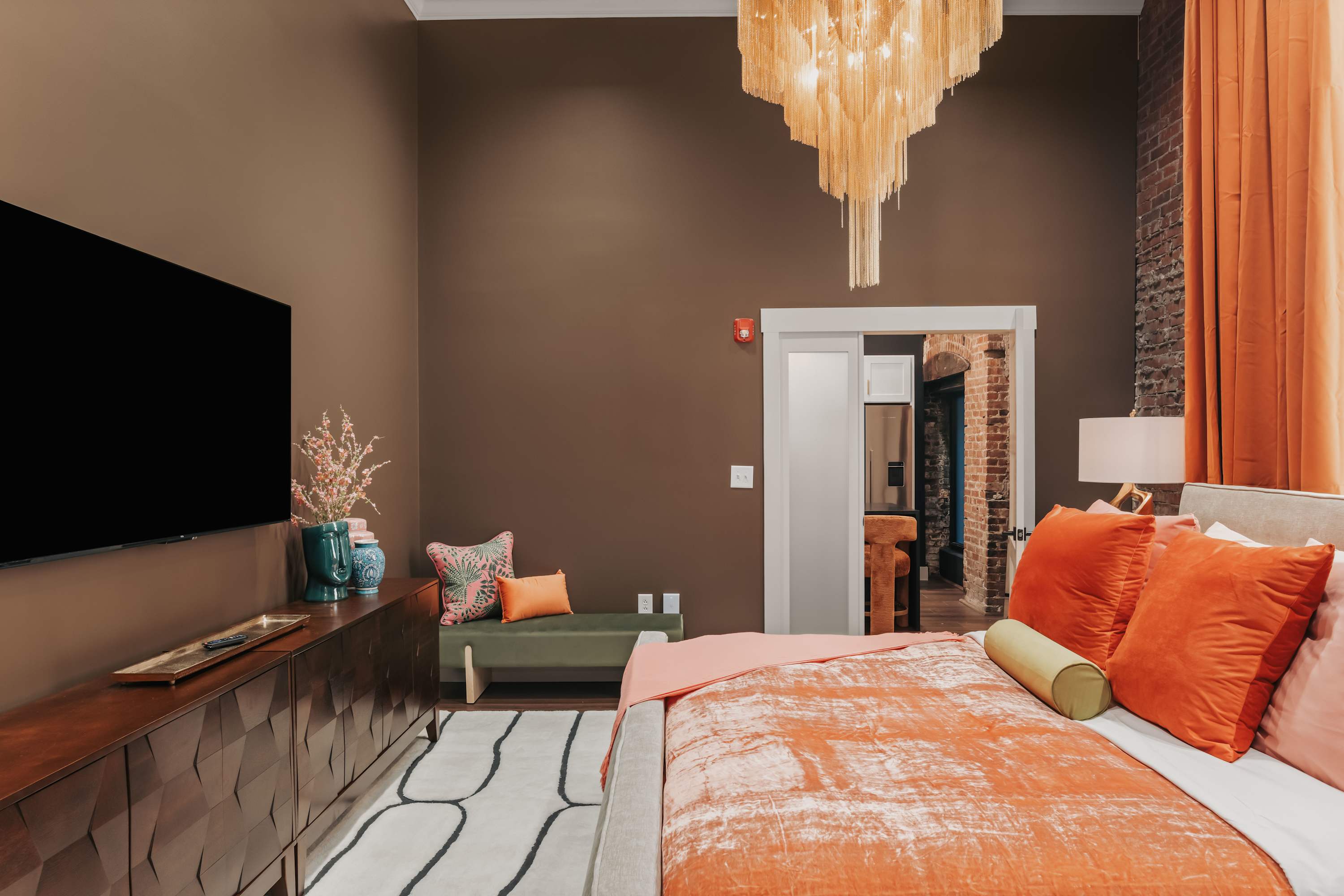 Roxie: Bedroom 3
