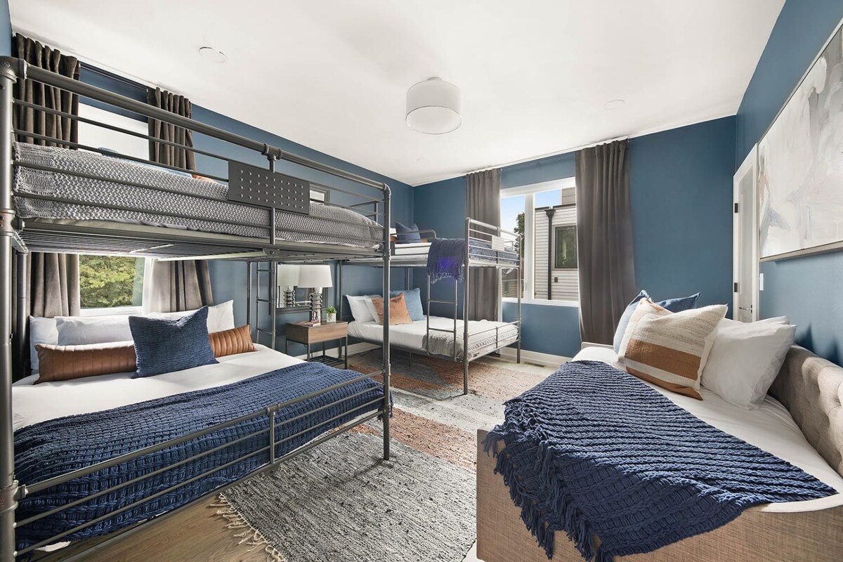 Bunk Room - 2nd Floor