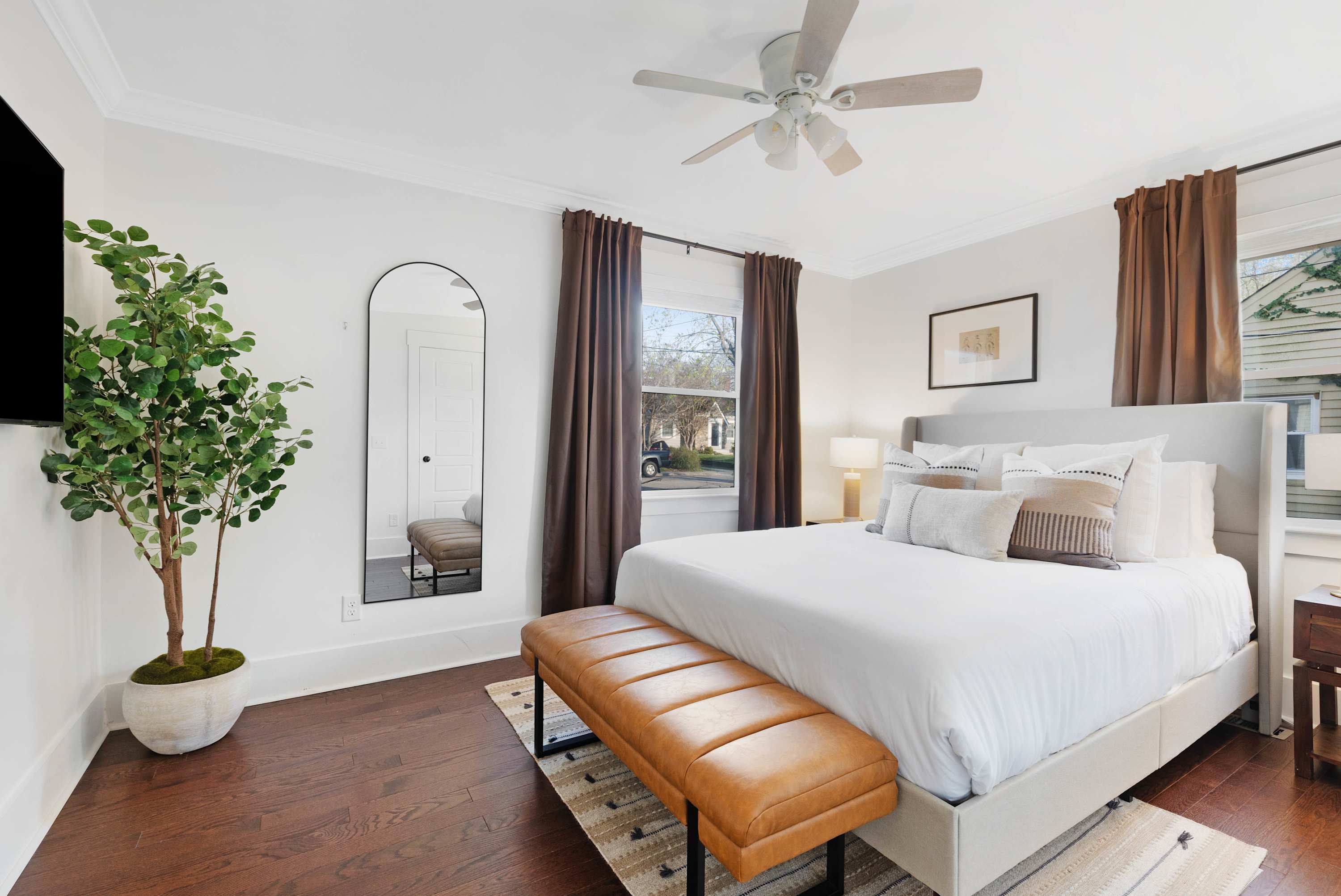 Bedroom 1 (First Floor)