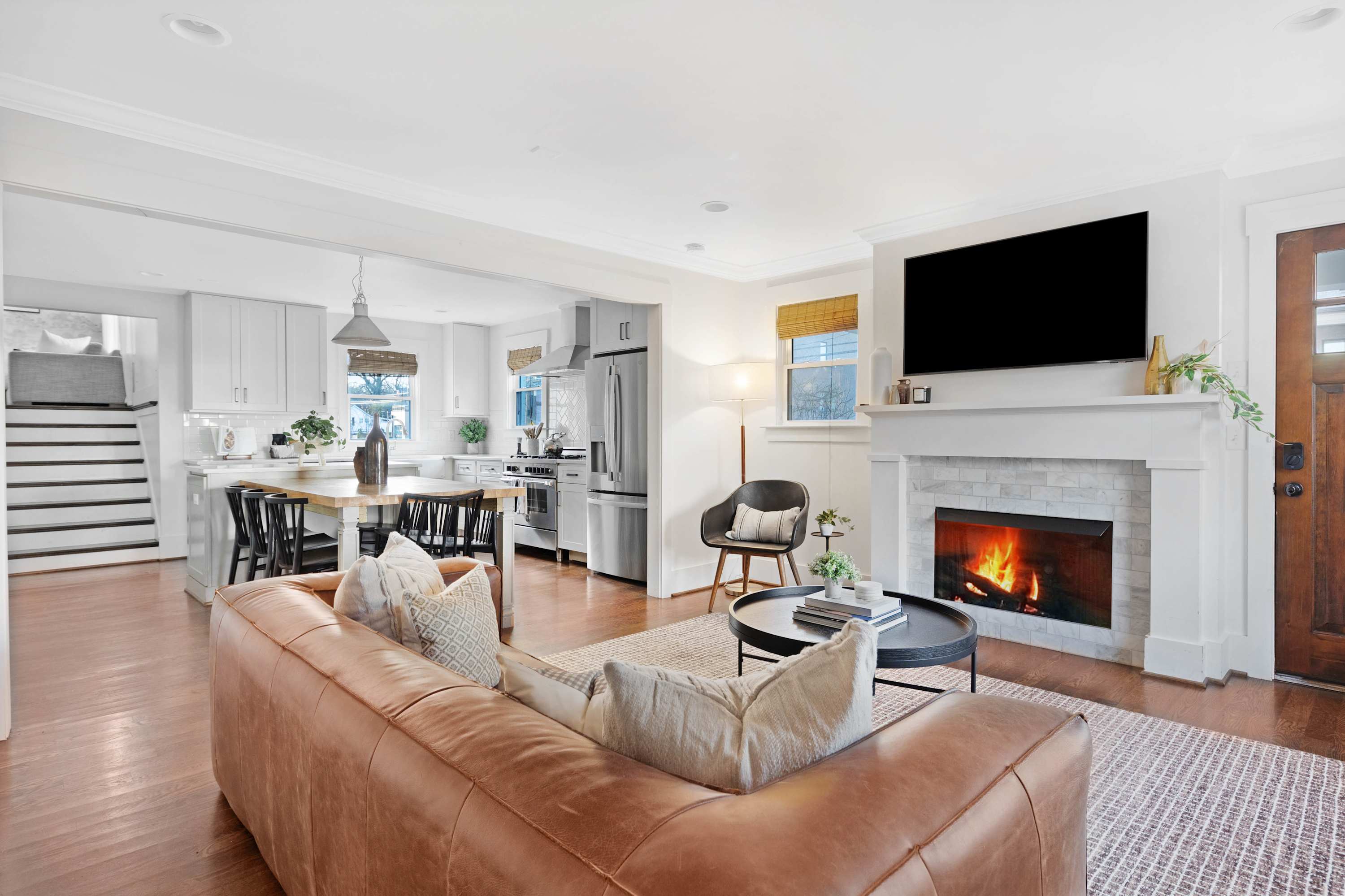 The Magnolia House - Walk to WeHo + Mins to DT!