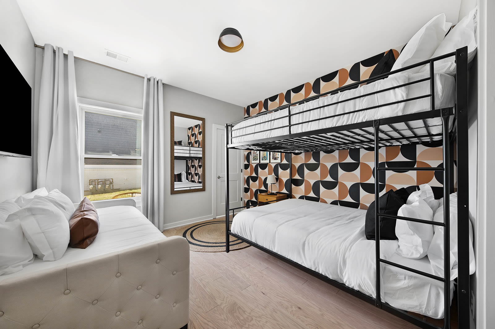 Guest Bedroom - 2nd Floor