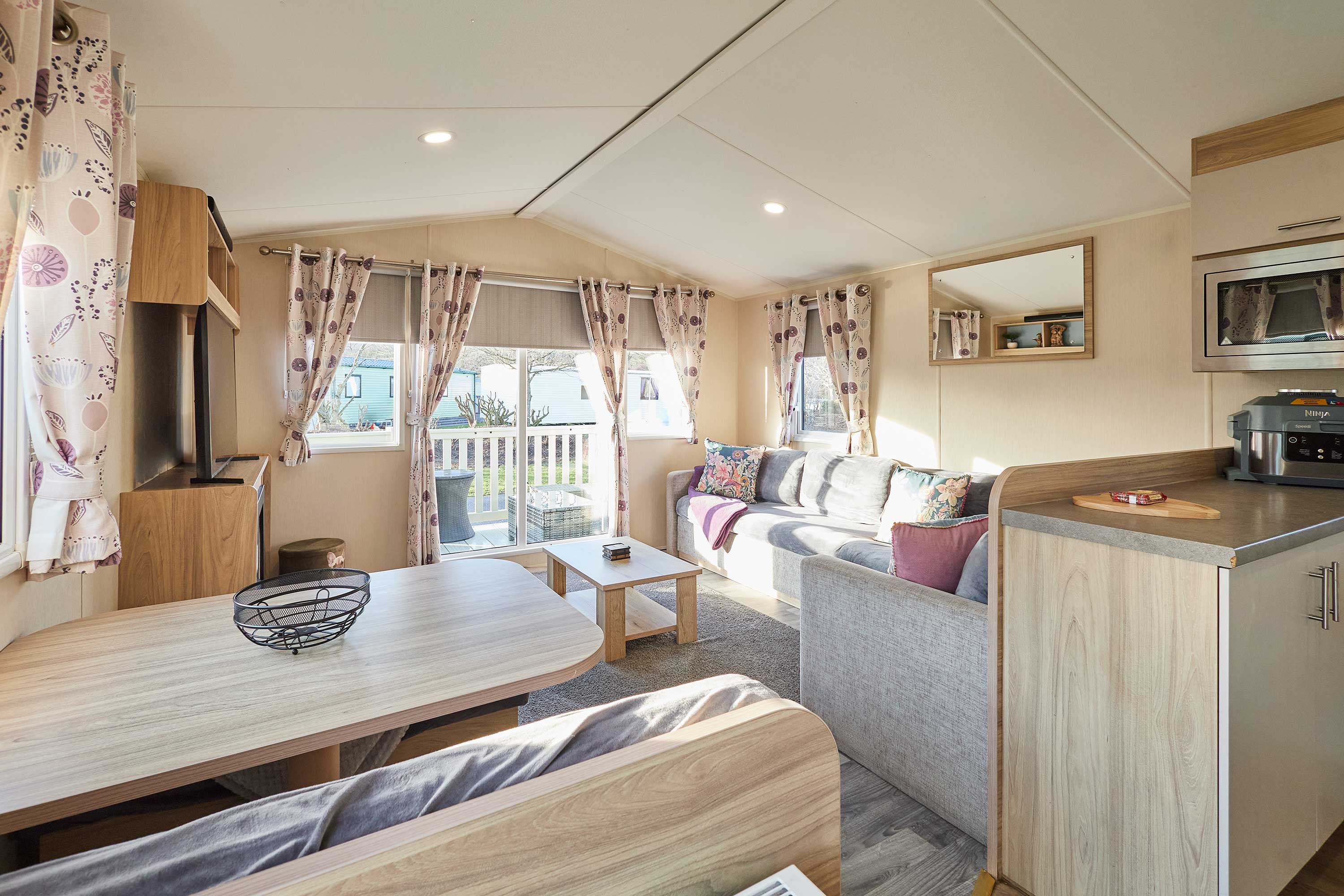 Host and Stay | 421 Wooler Park