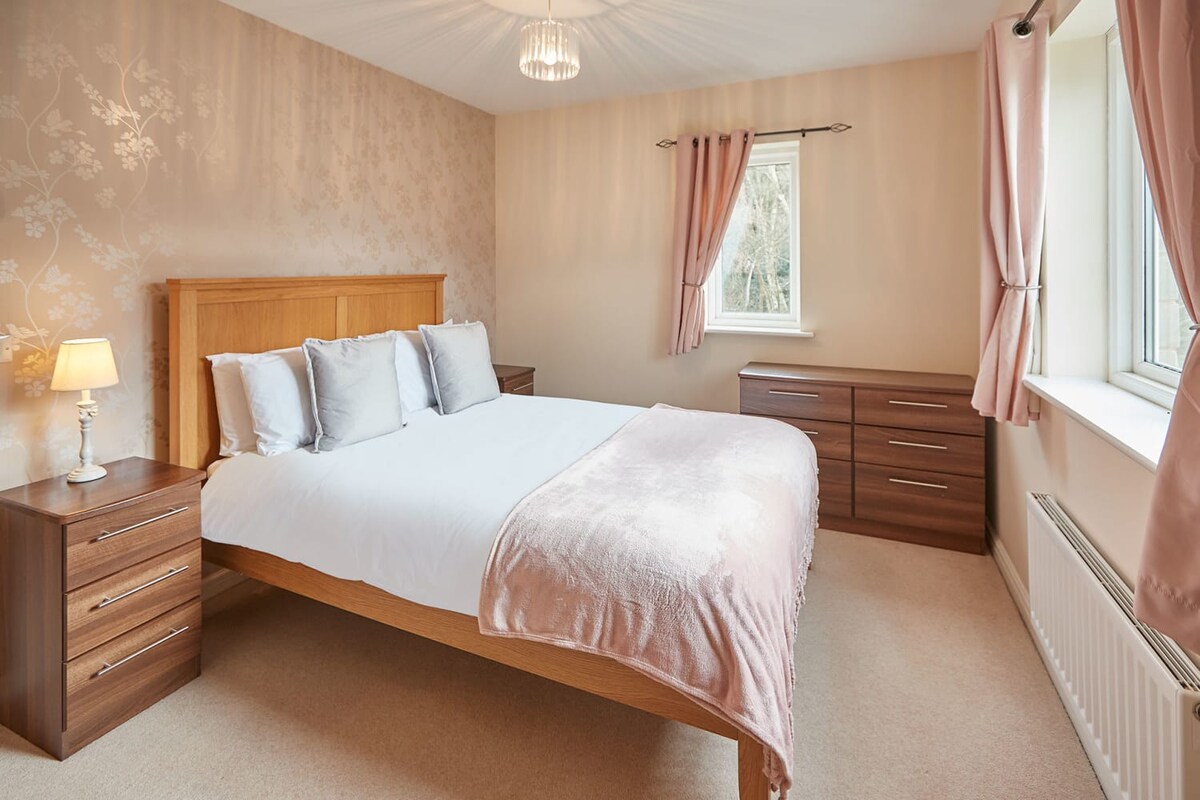 Host & Stay | 57 Woodland View