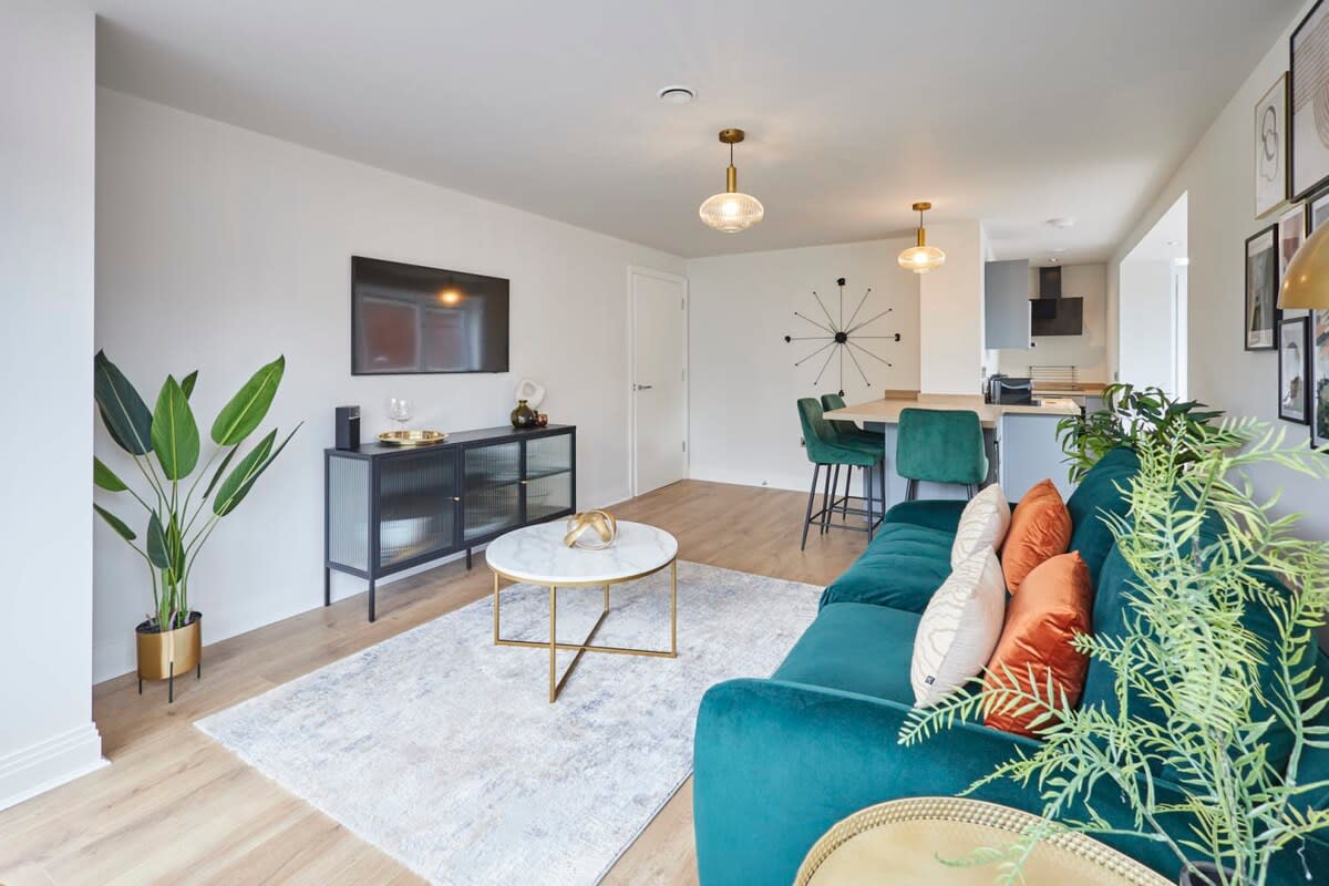 Host & Stay | Scarborough View Luxury Apartment