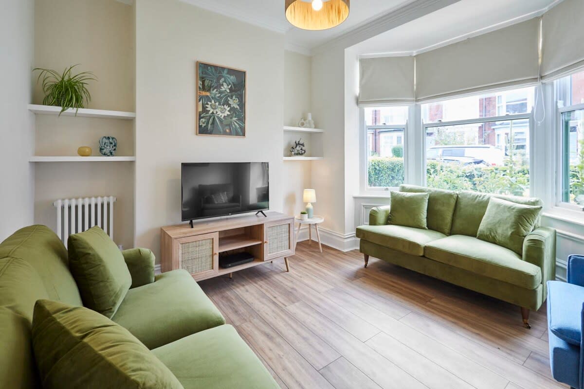 Host & Stay | Sunbeam House