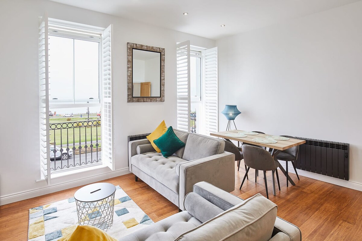 Host & Stay | The Connell