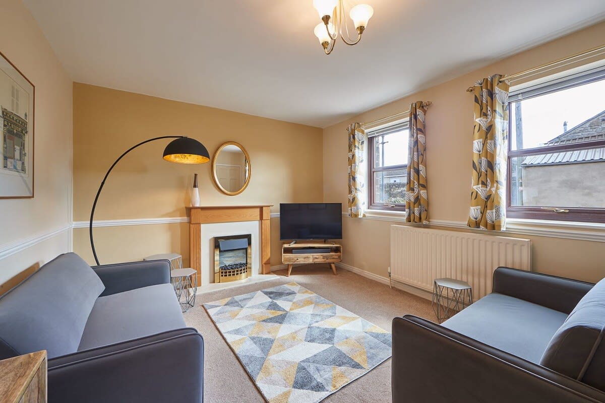 Host & Stay | Wood Street Cottage
