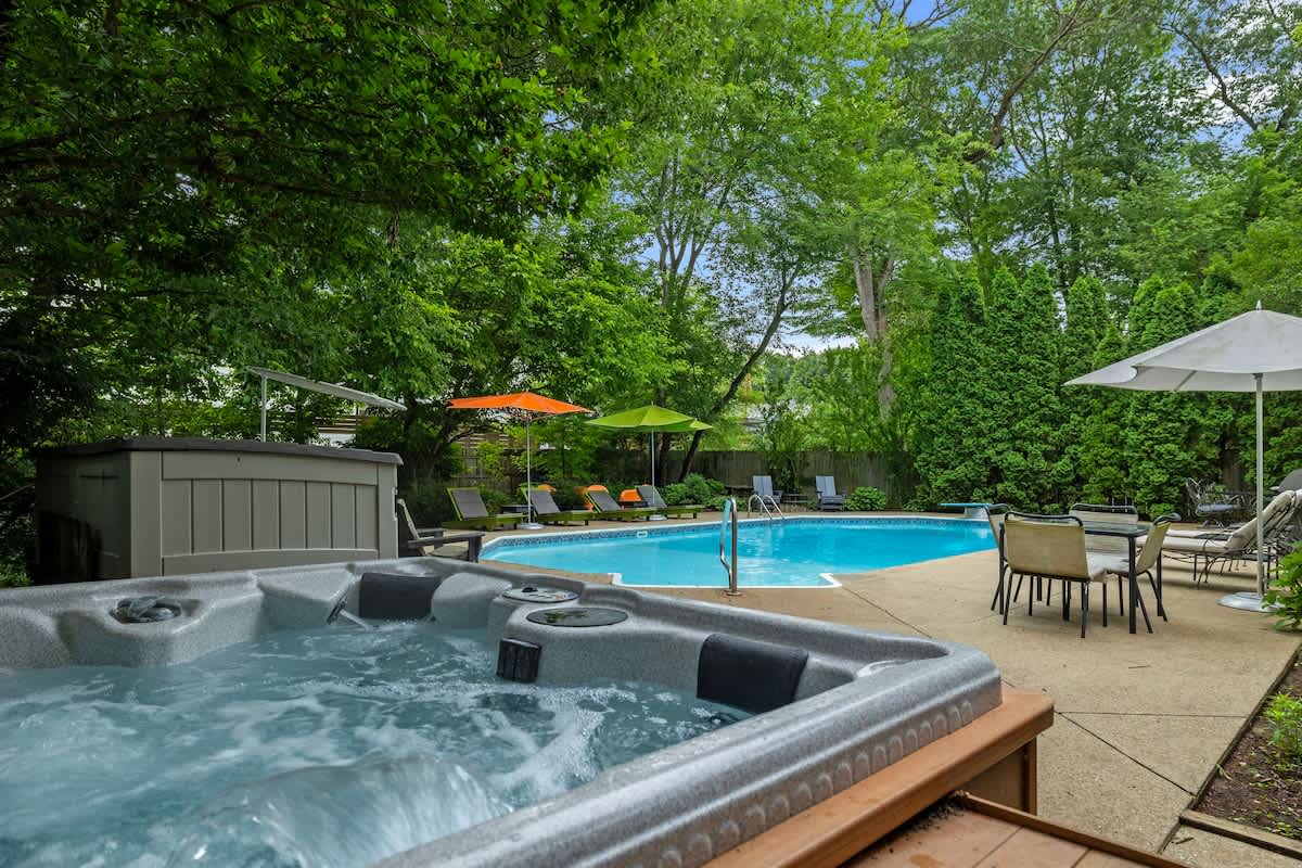 Hot Tub