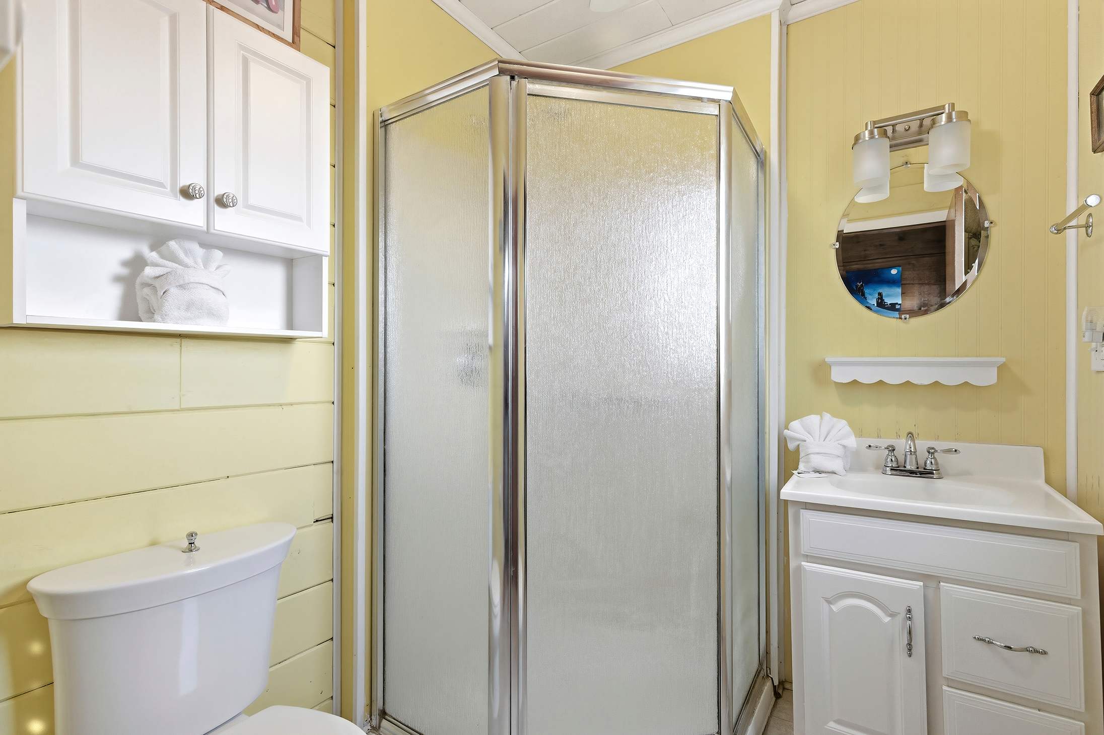 Full bathroom