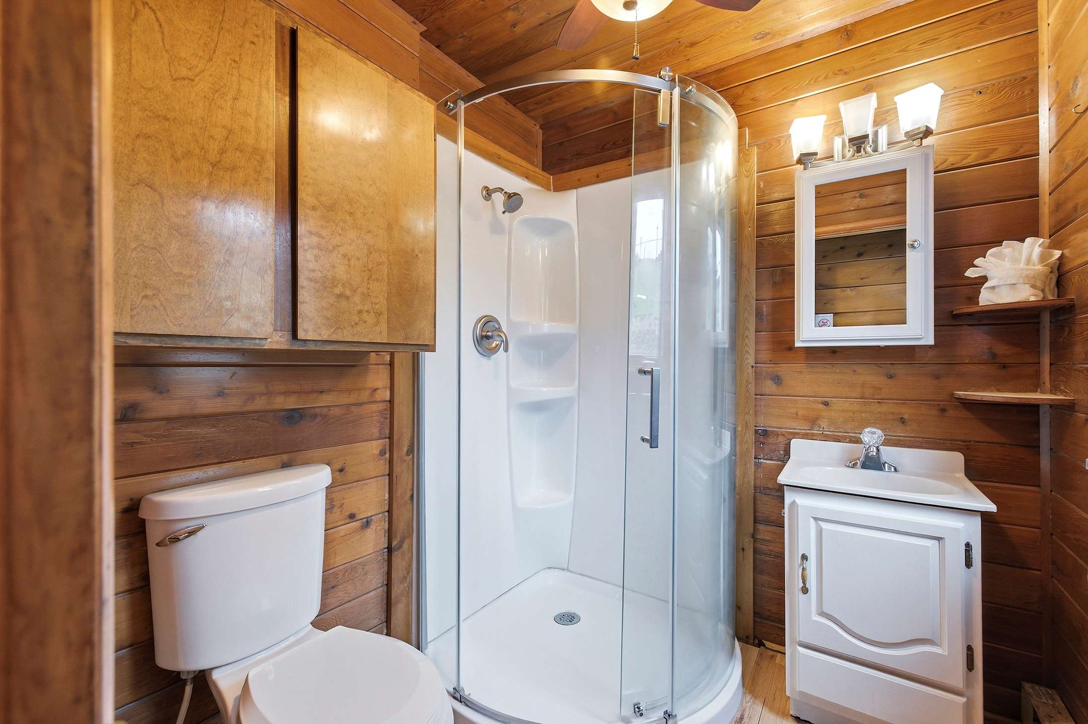 Full bathroom