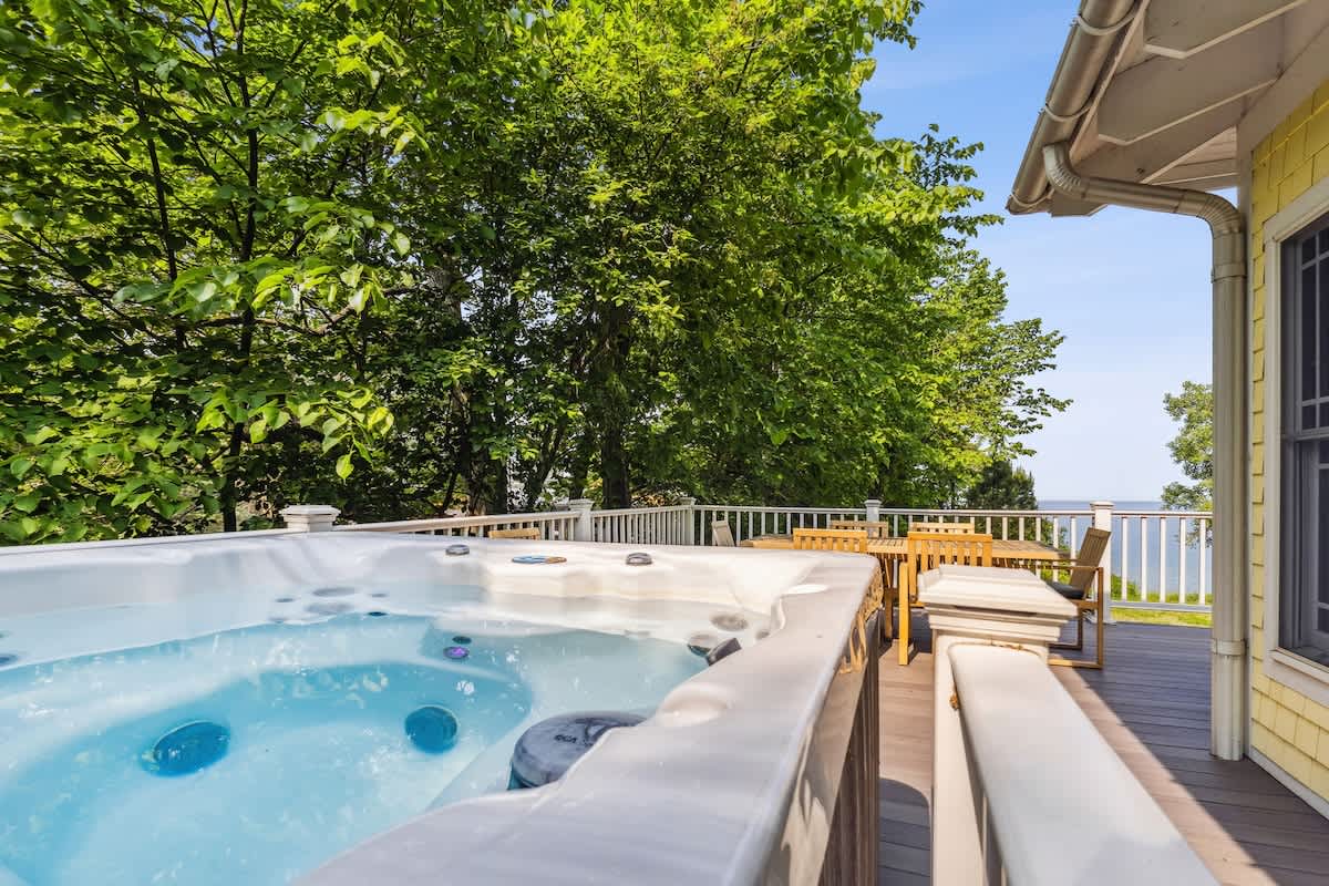 Hot Tub