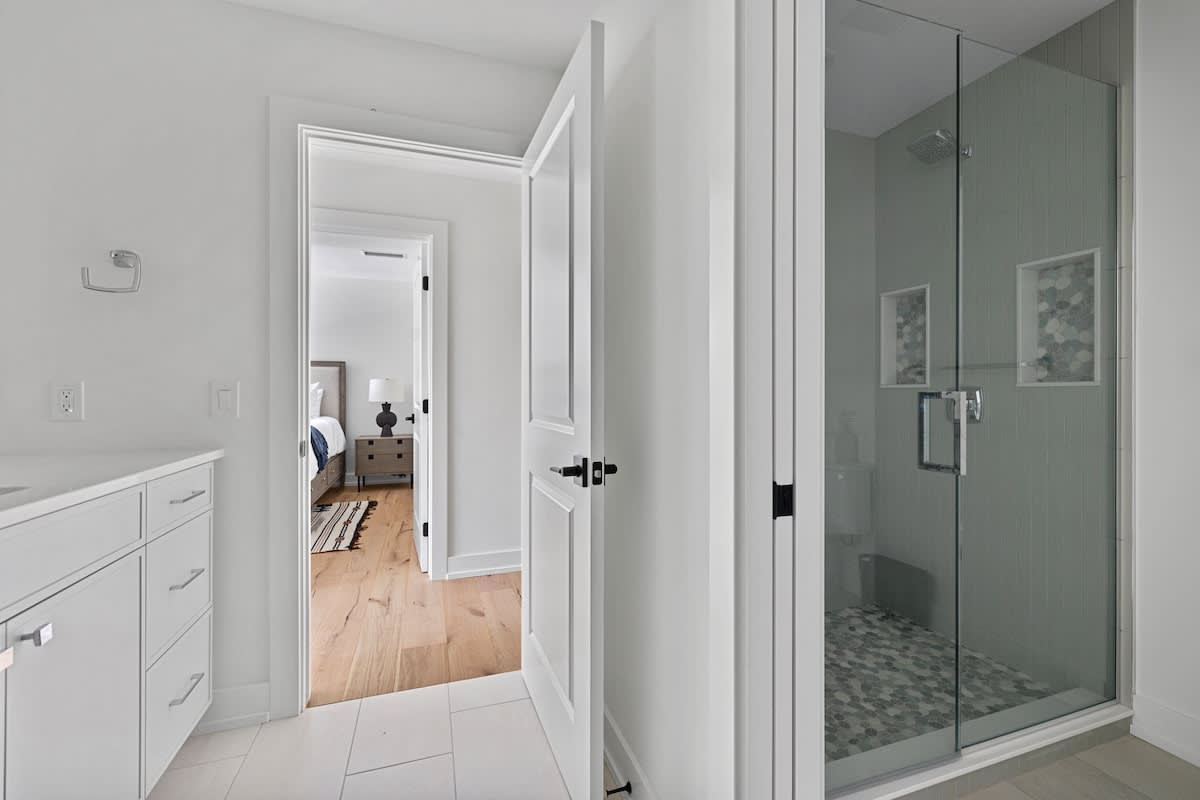 Full bathroom