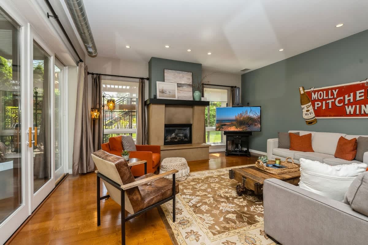 Cool Harbert Loft Near Beach with Fire Pit