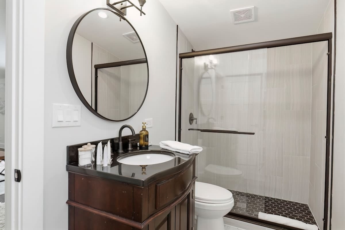 Full bathroom